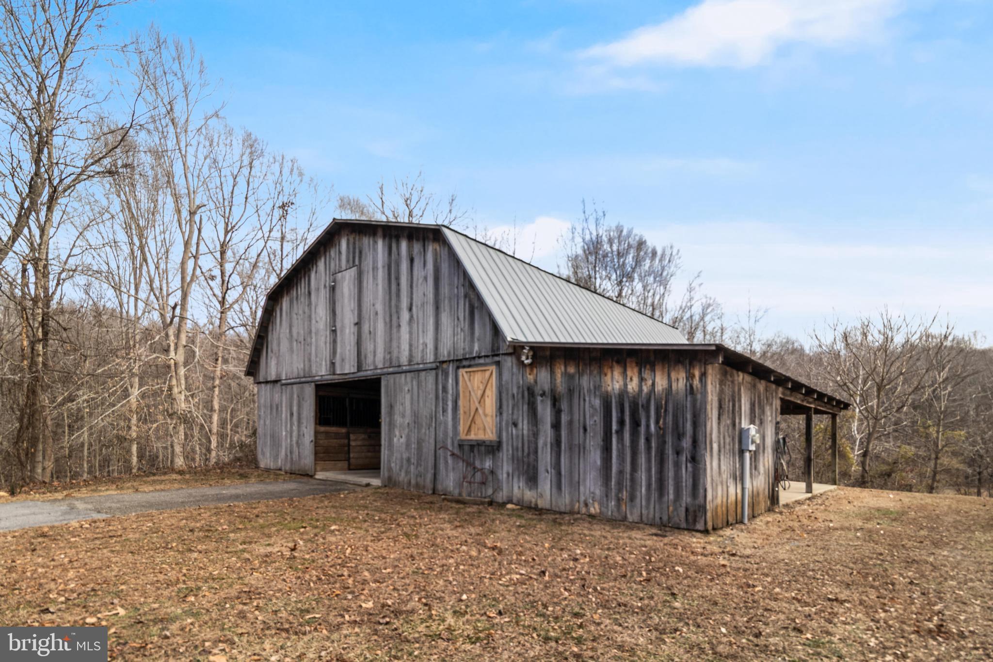 OLDE OAK FARM - Residential