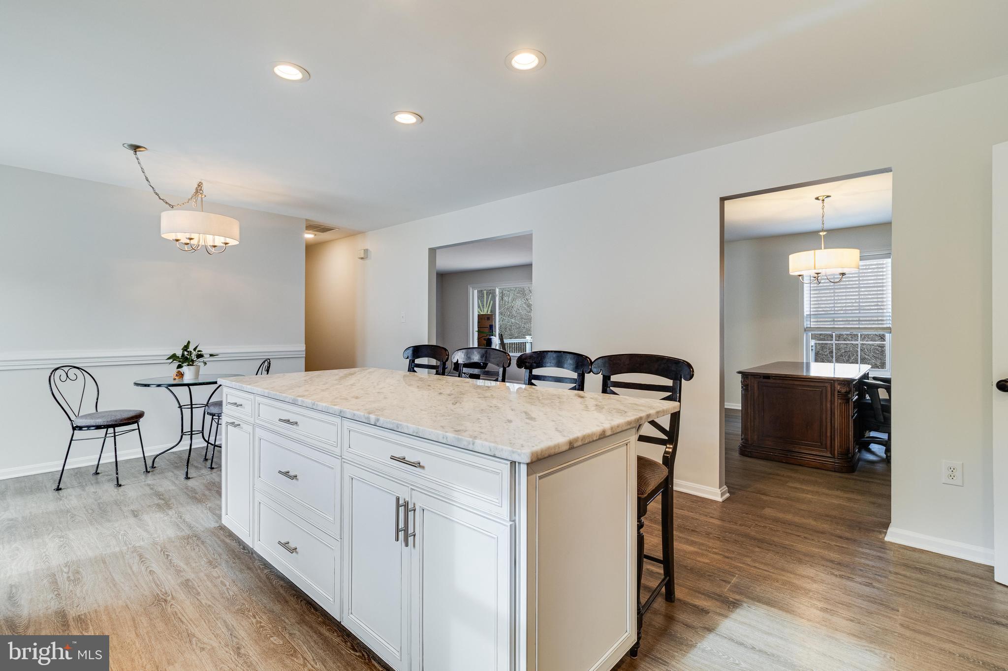 OLDE OAK FARM - Residential