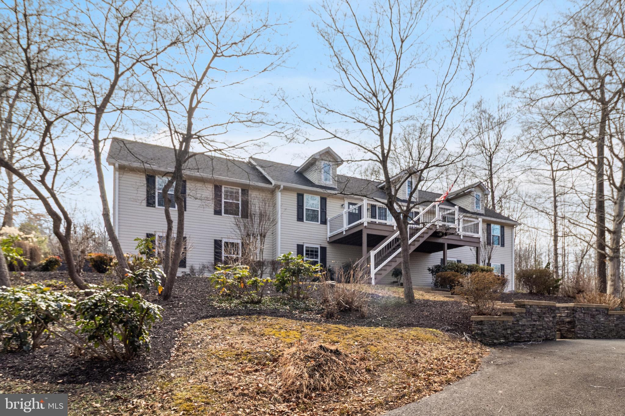 OLDE OAK FARM - Residential