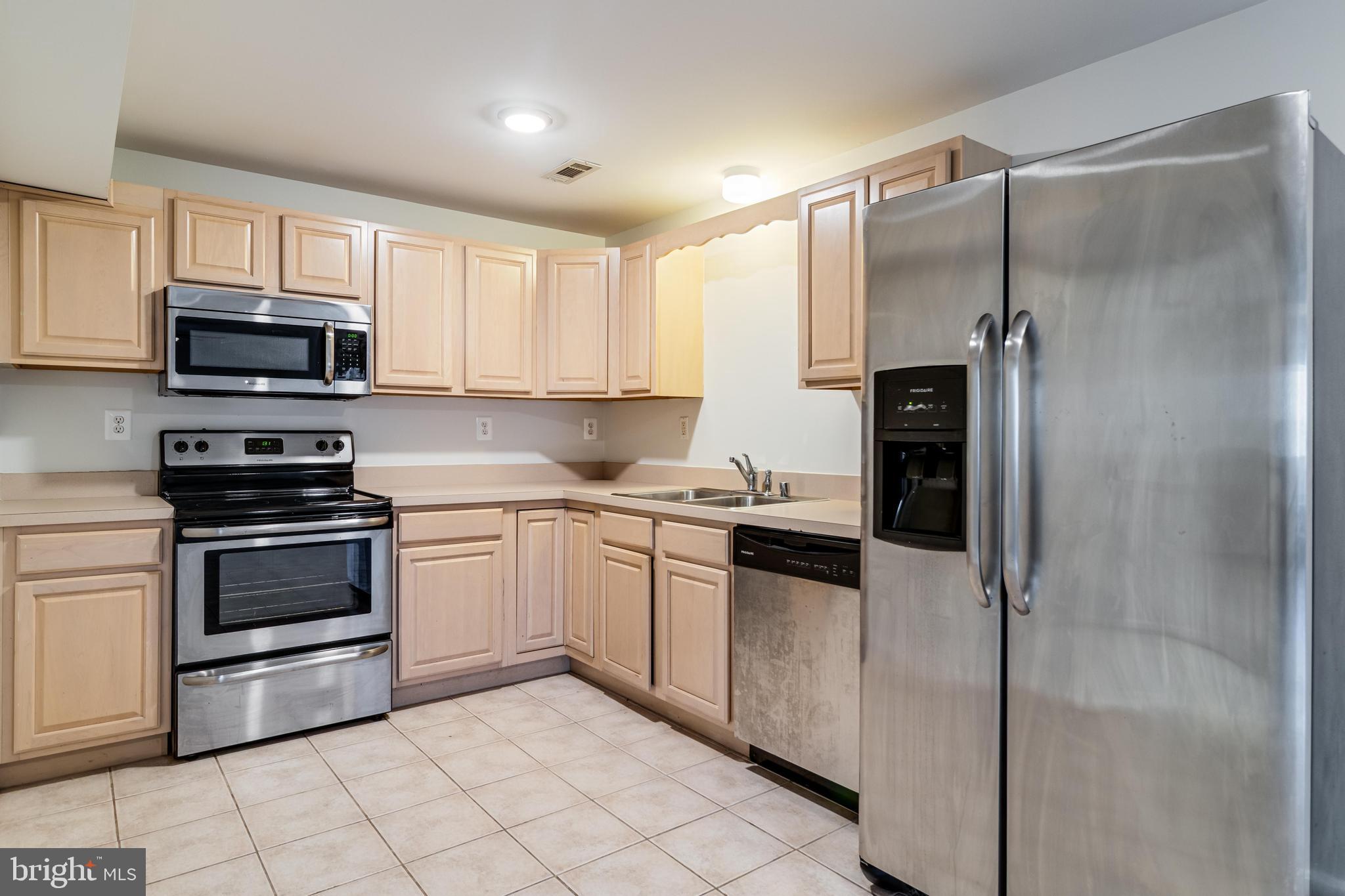 OLDE OAK FARM - Residential