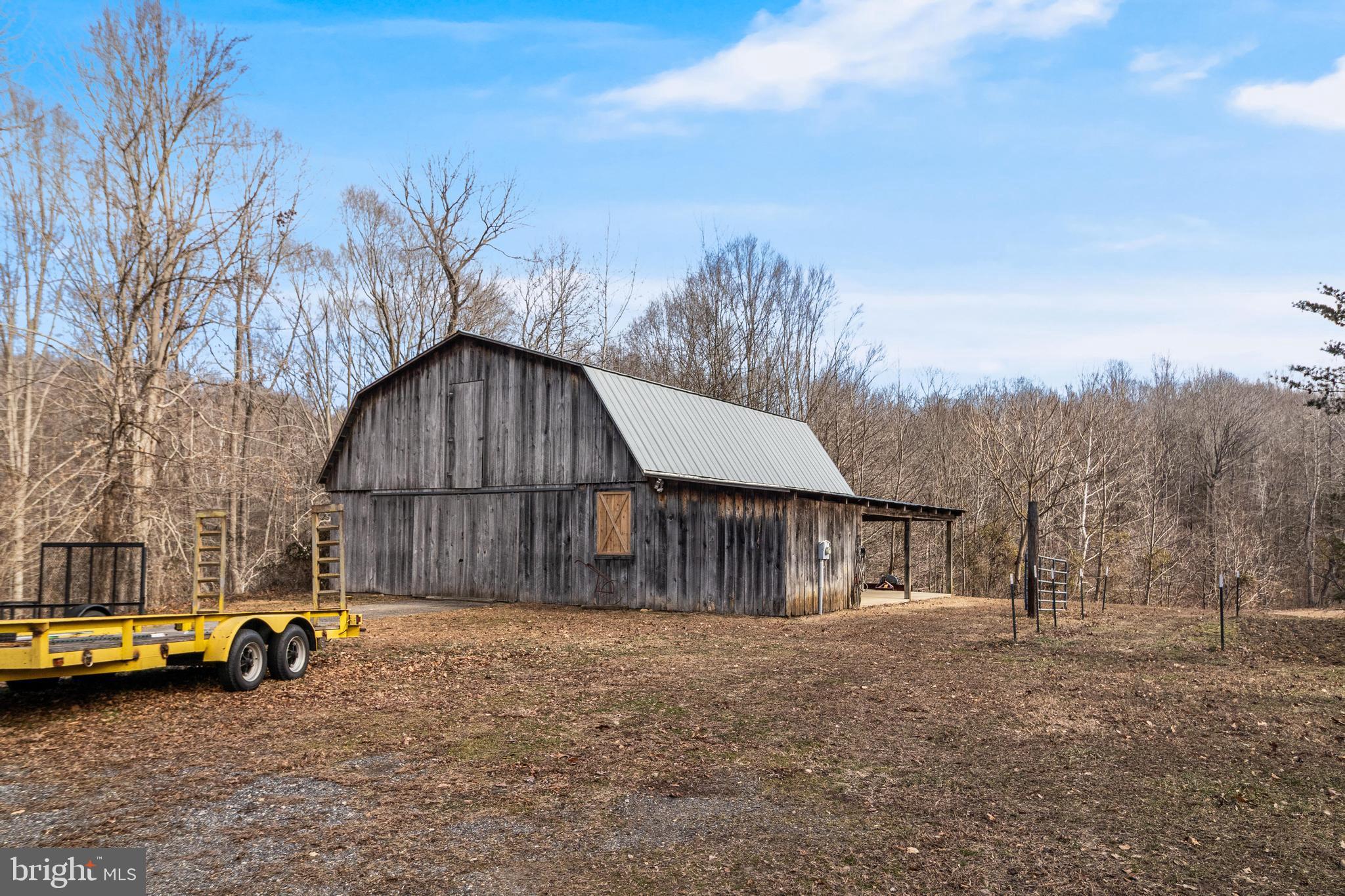 OLDE OAK FARM - Residential