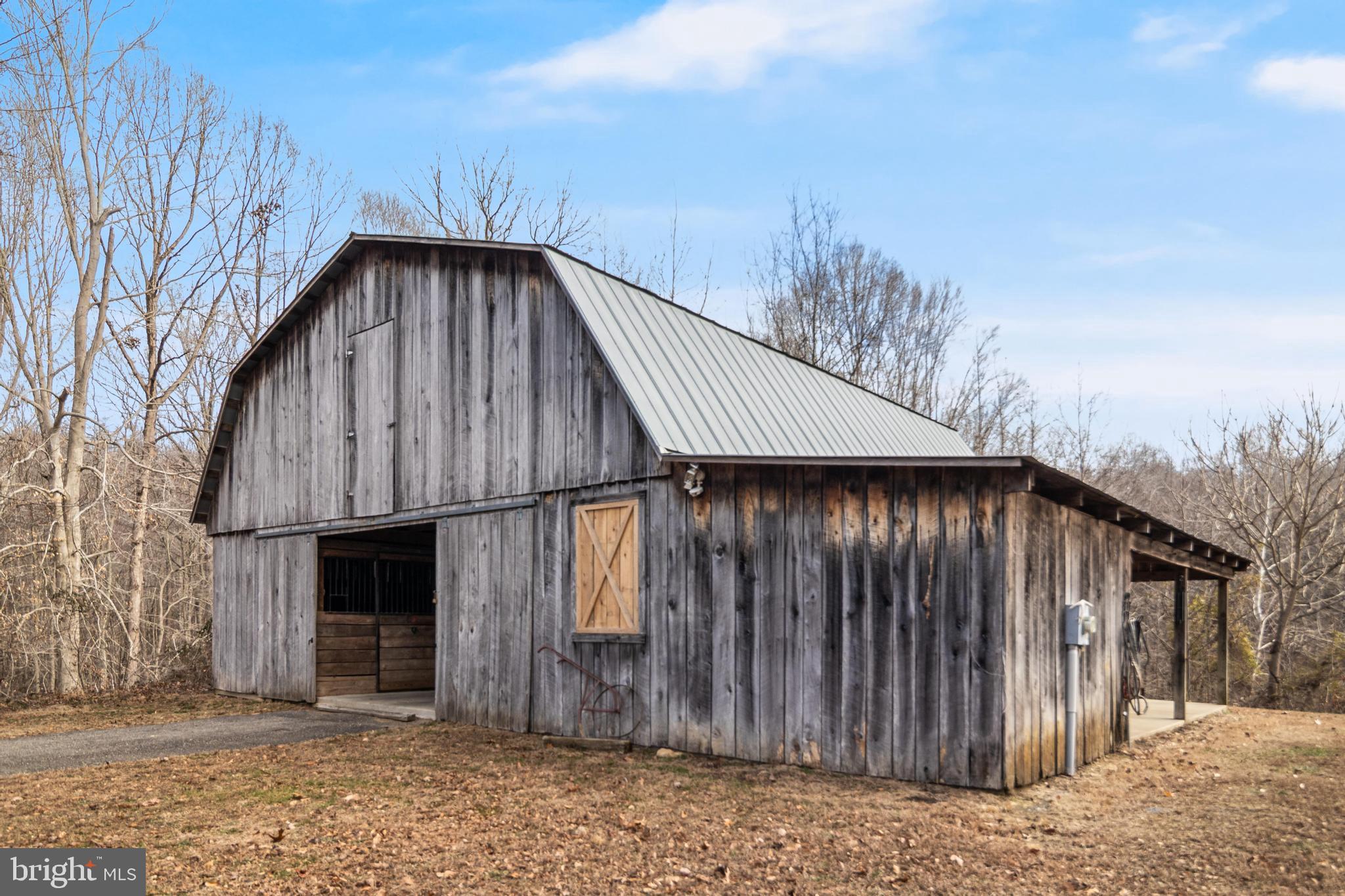 OLDE OAK FARM - Residential