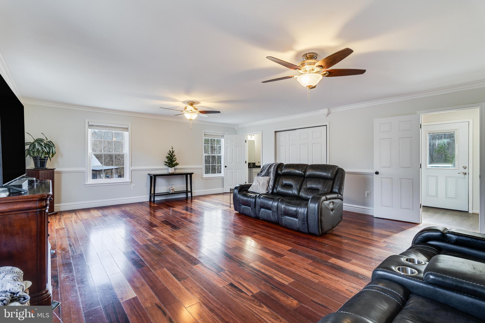 OLDE OAK FARM - Residential