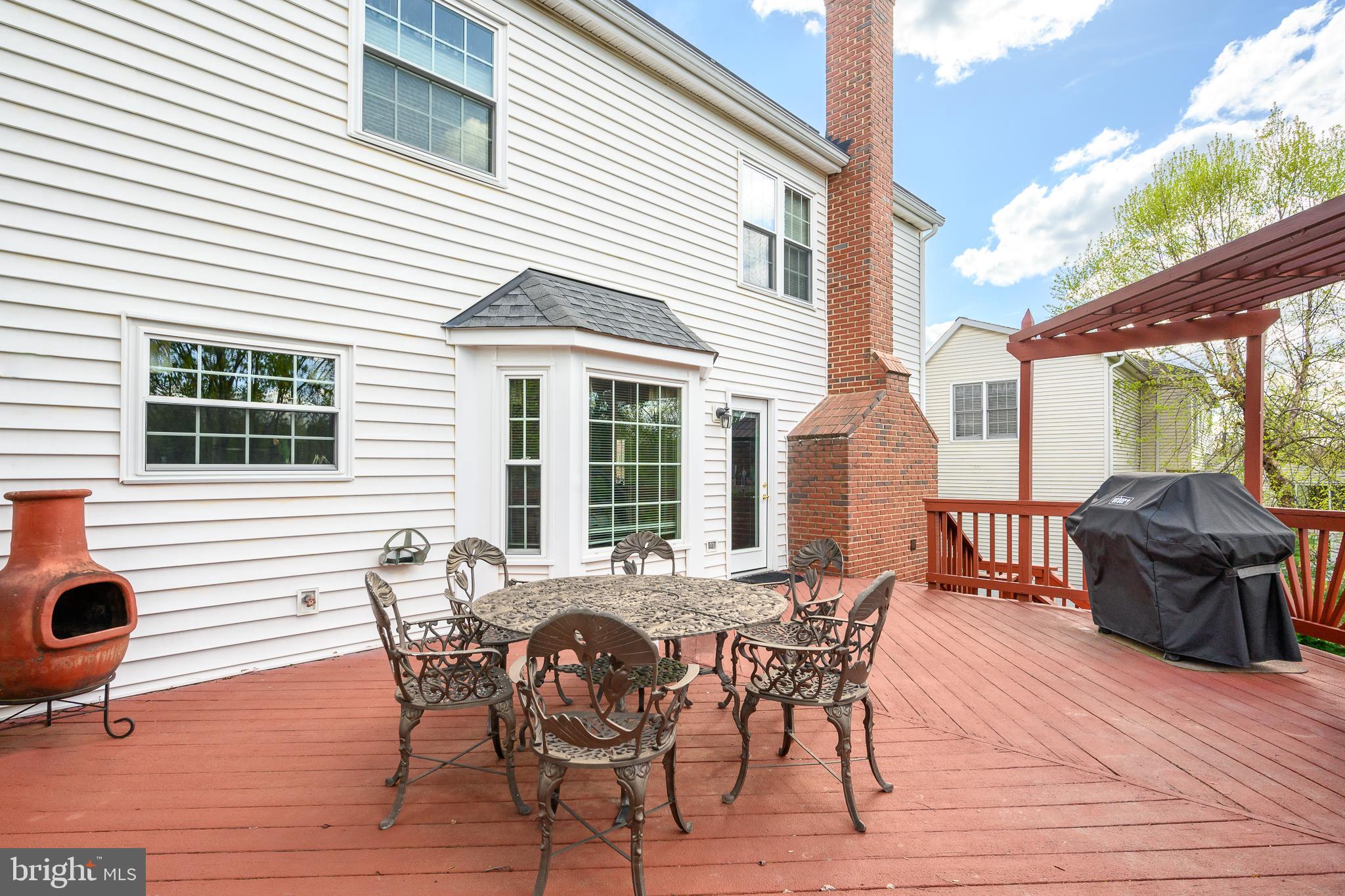 ASHBURN FARM - Residential