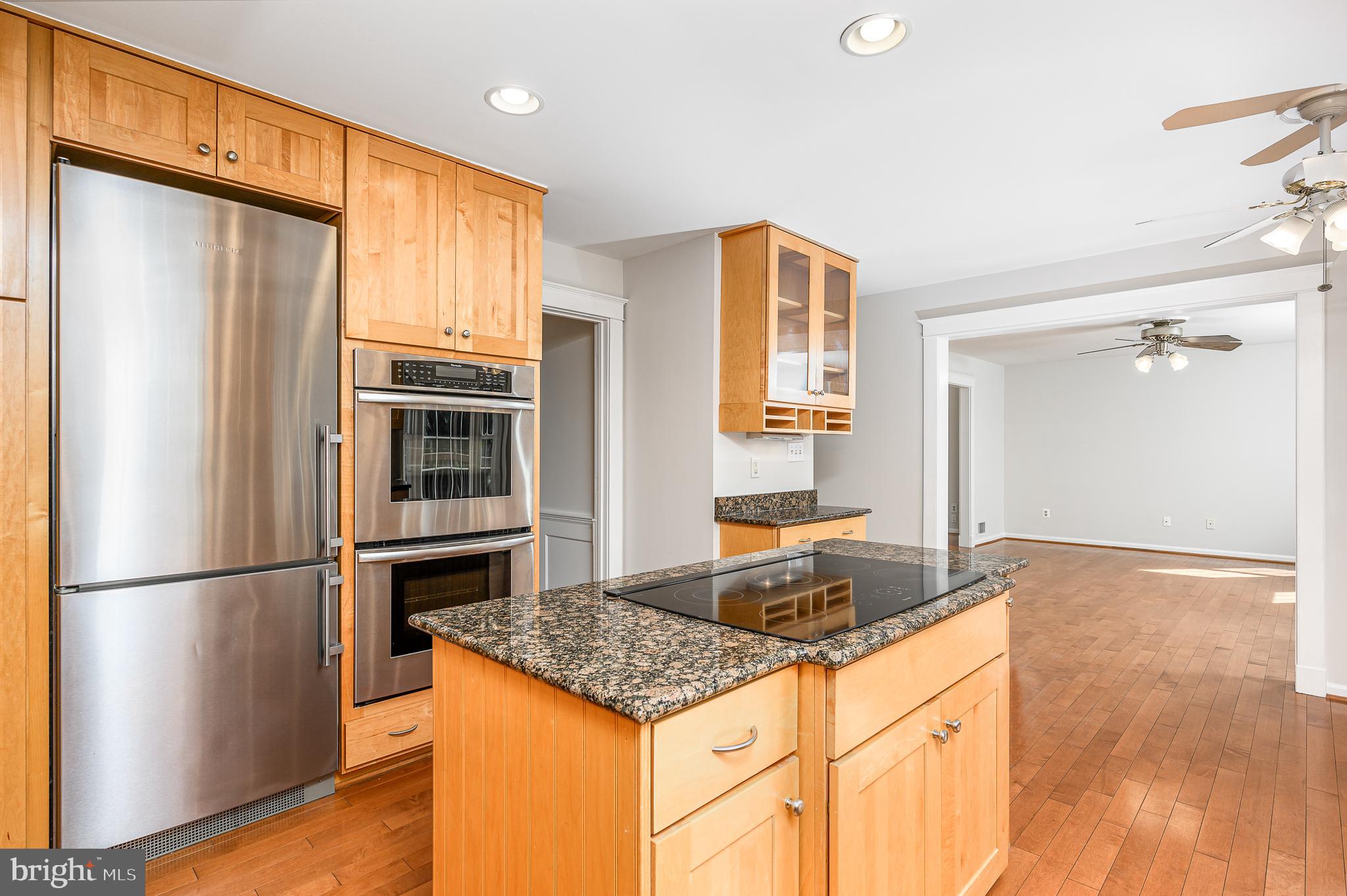 ASHBURN FARM - Residential