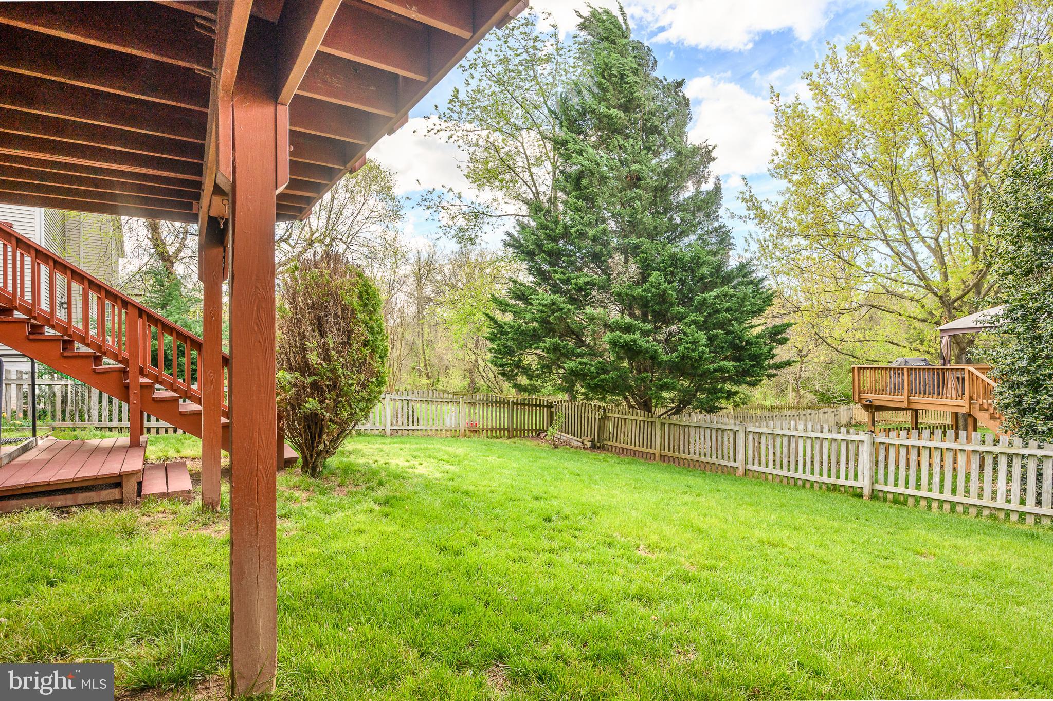 ASHBURN FARM - Residential