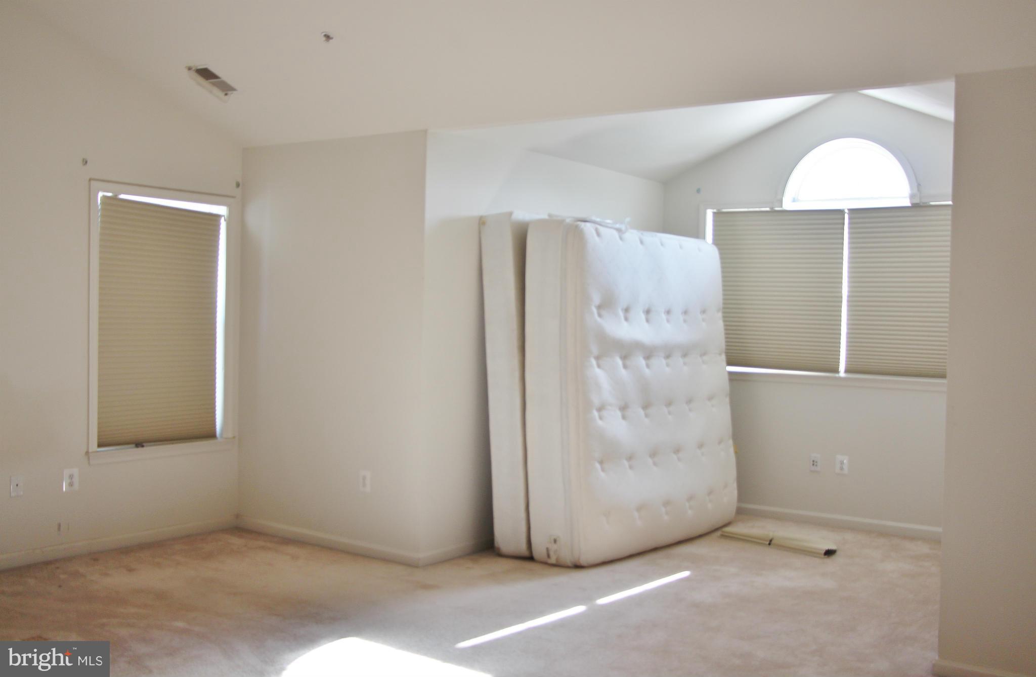 SADDLEBROOK WEST - Residential