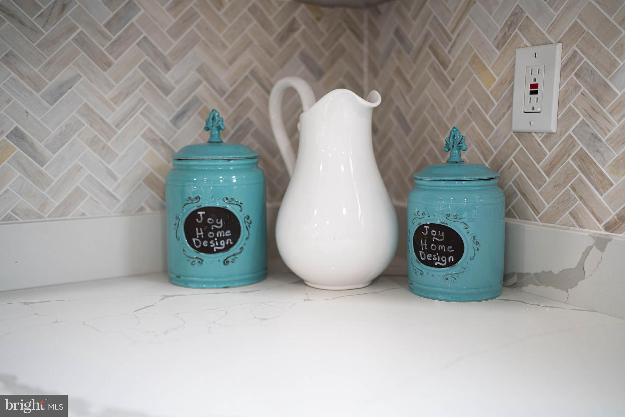 KELLINGTON DRIVE - Residential