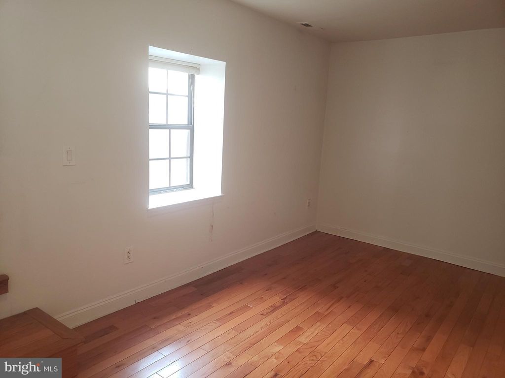 Photo of 307 Arch Street #3B, PHILADELPHIA, PA 19106 (MLS # PAPH2566712)