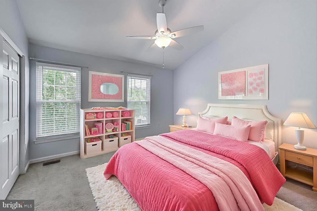 PINEY ORCHARD - Residential