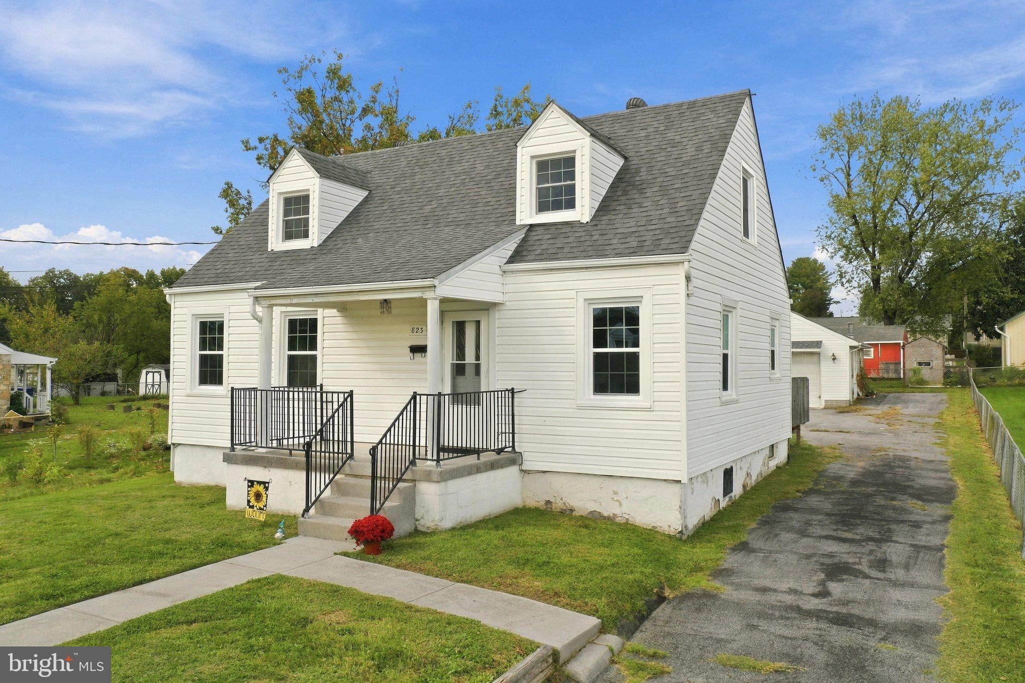 823 W 13TH STREET