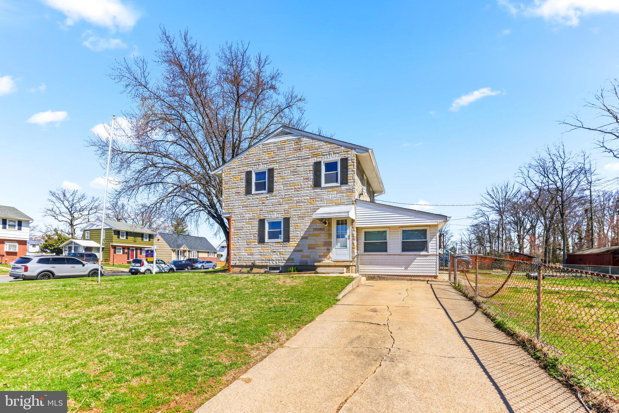 MARLYSHIRE - Residential
