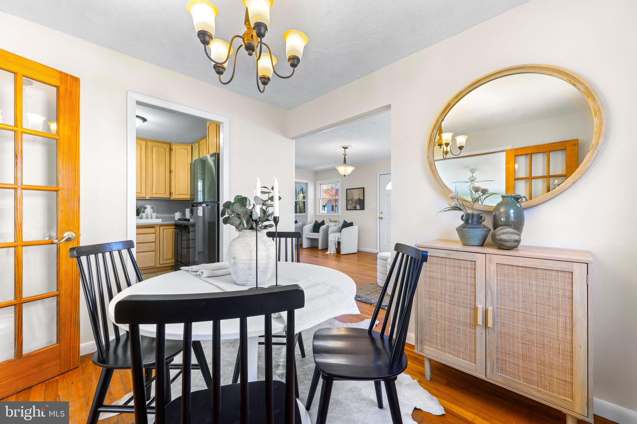 MARLYSHIRE - Residential