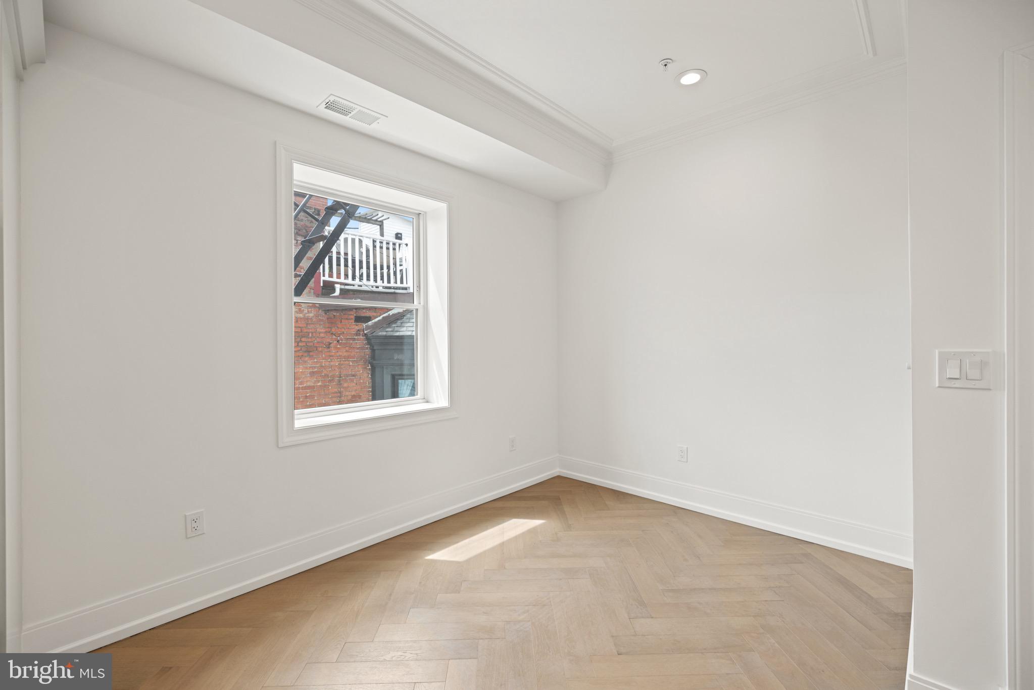 1709 21ST STREET NW 42