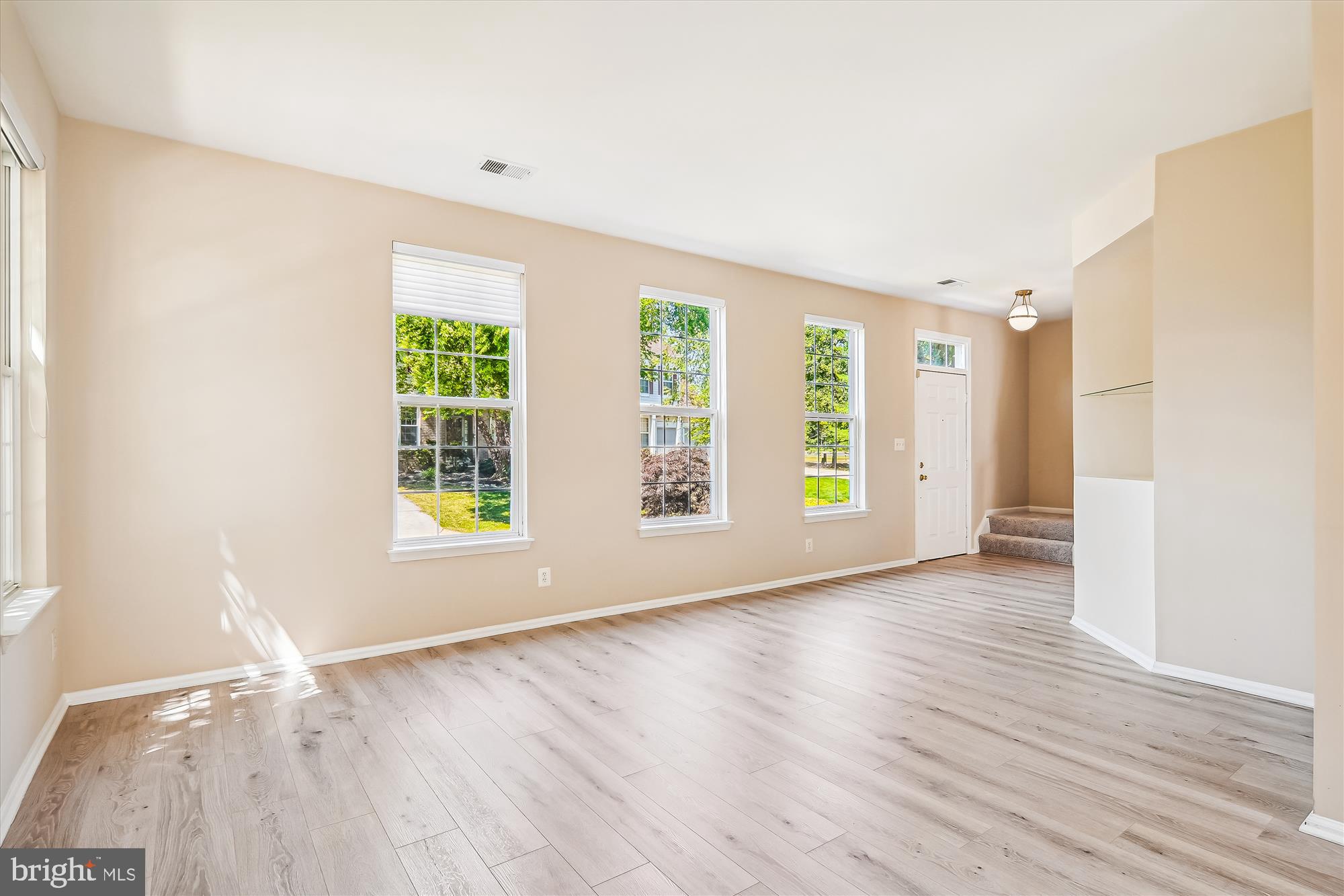 ASHBURN FARM - Residential