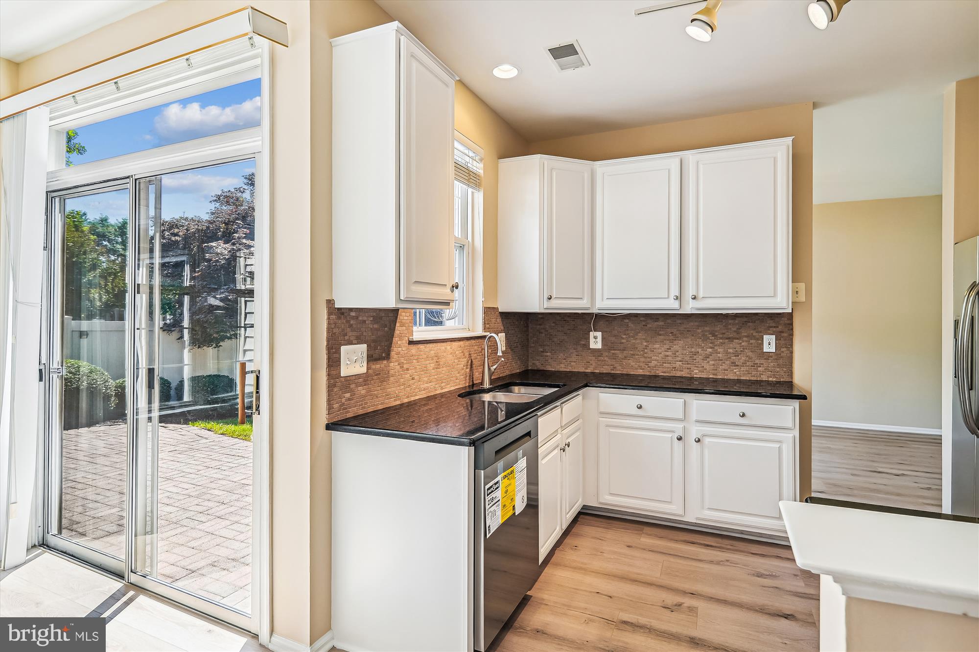 ASHBURN FARM - Residential