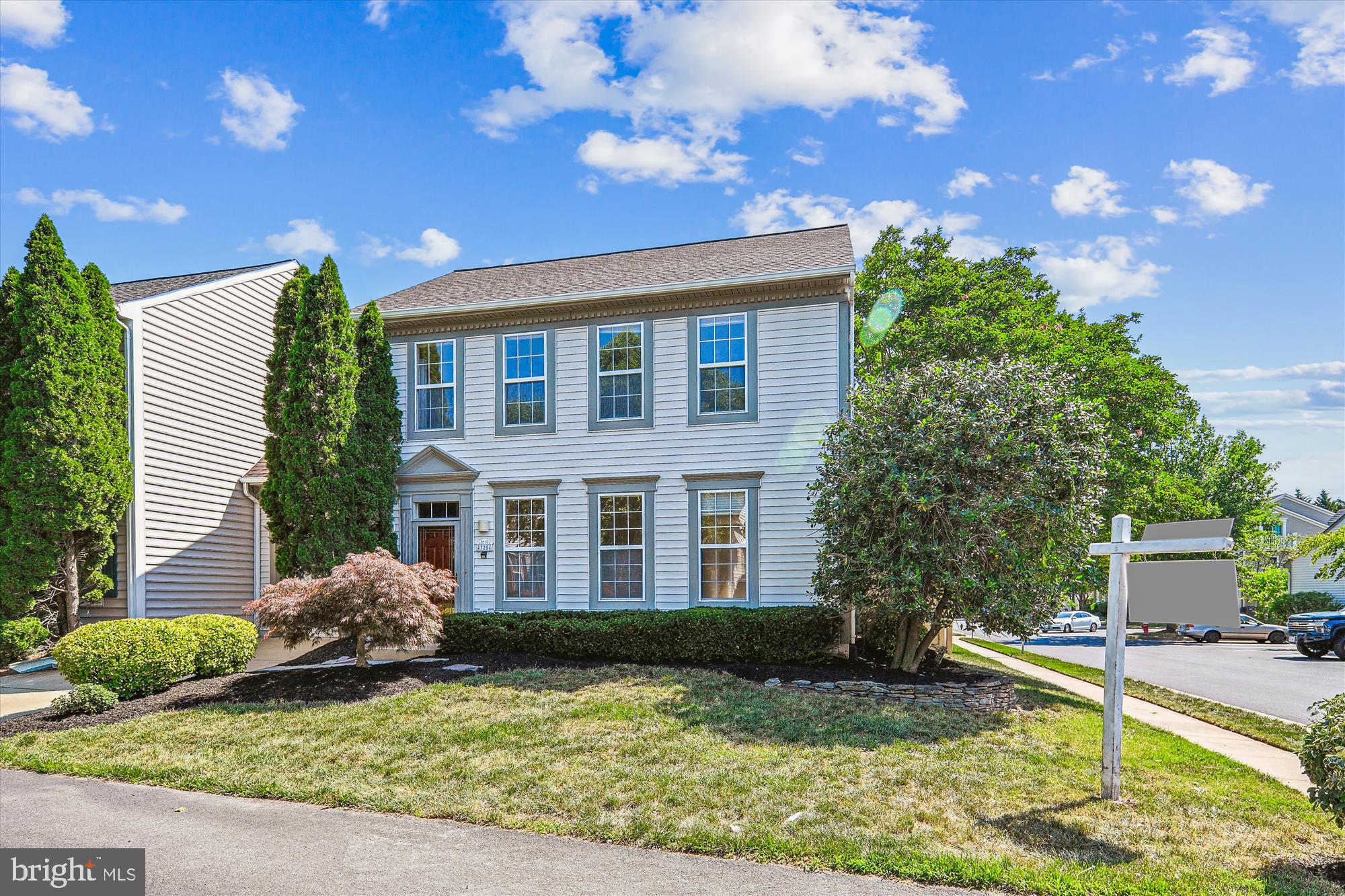 ASHBURN FARM - Residential