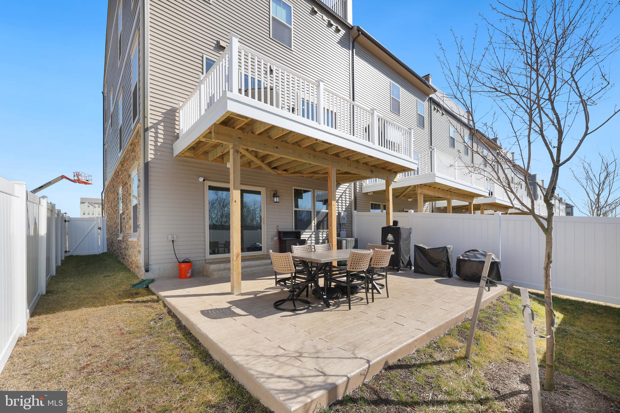 TUSCARORA VILLAGE - Residential