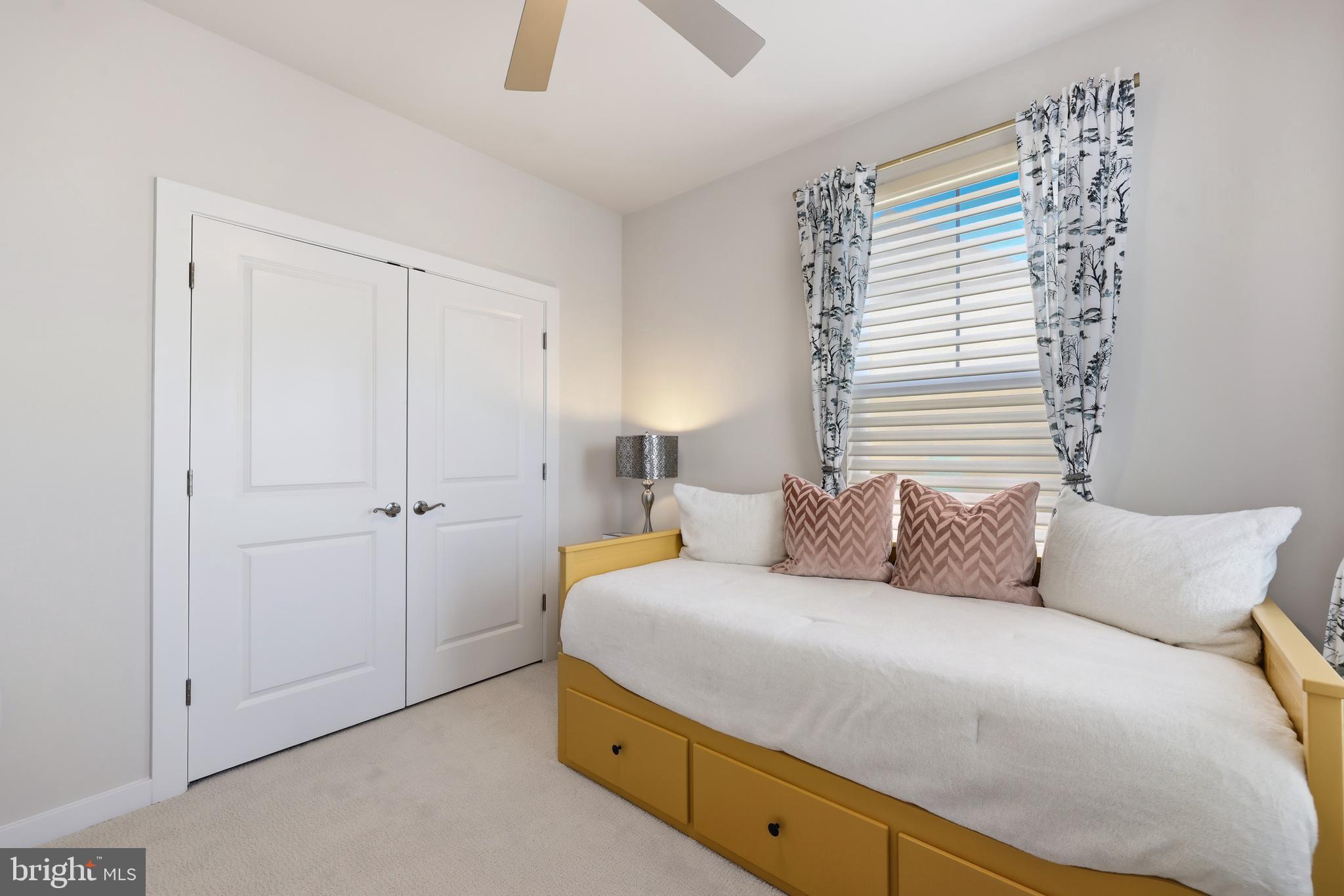 TUSCARORA VILLAGE - Residential