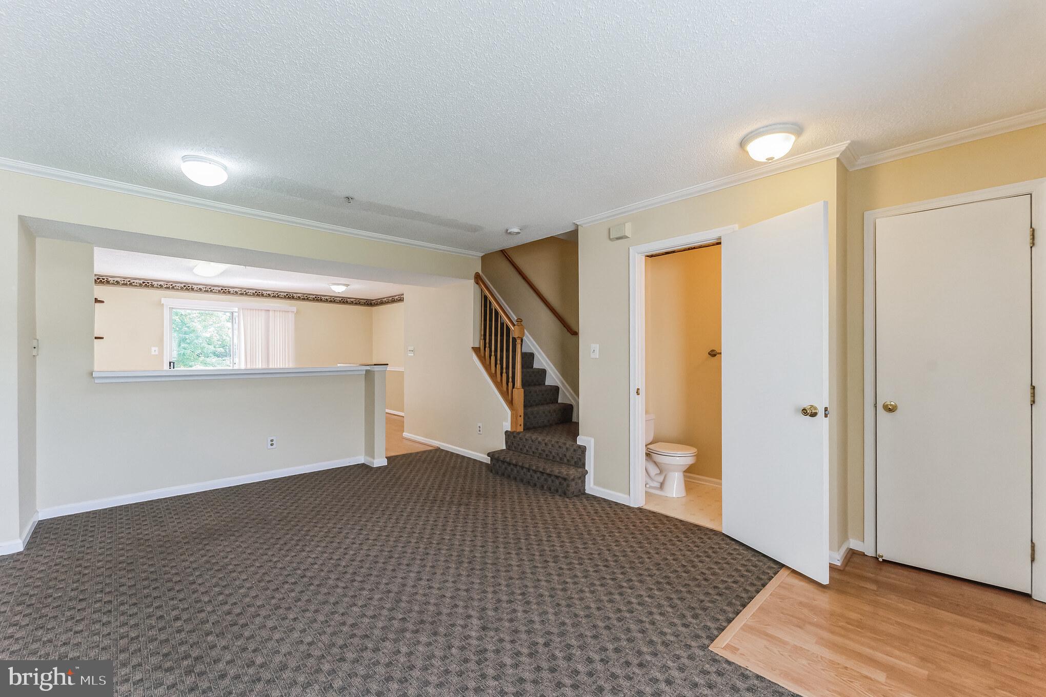 RIVERSIDE - Residential