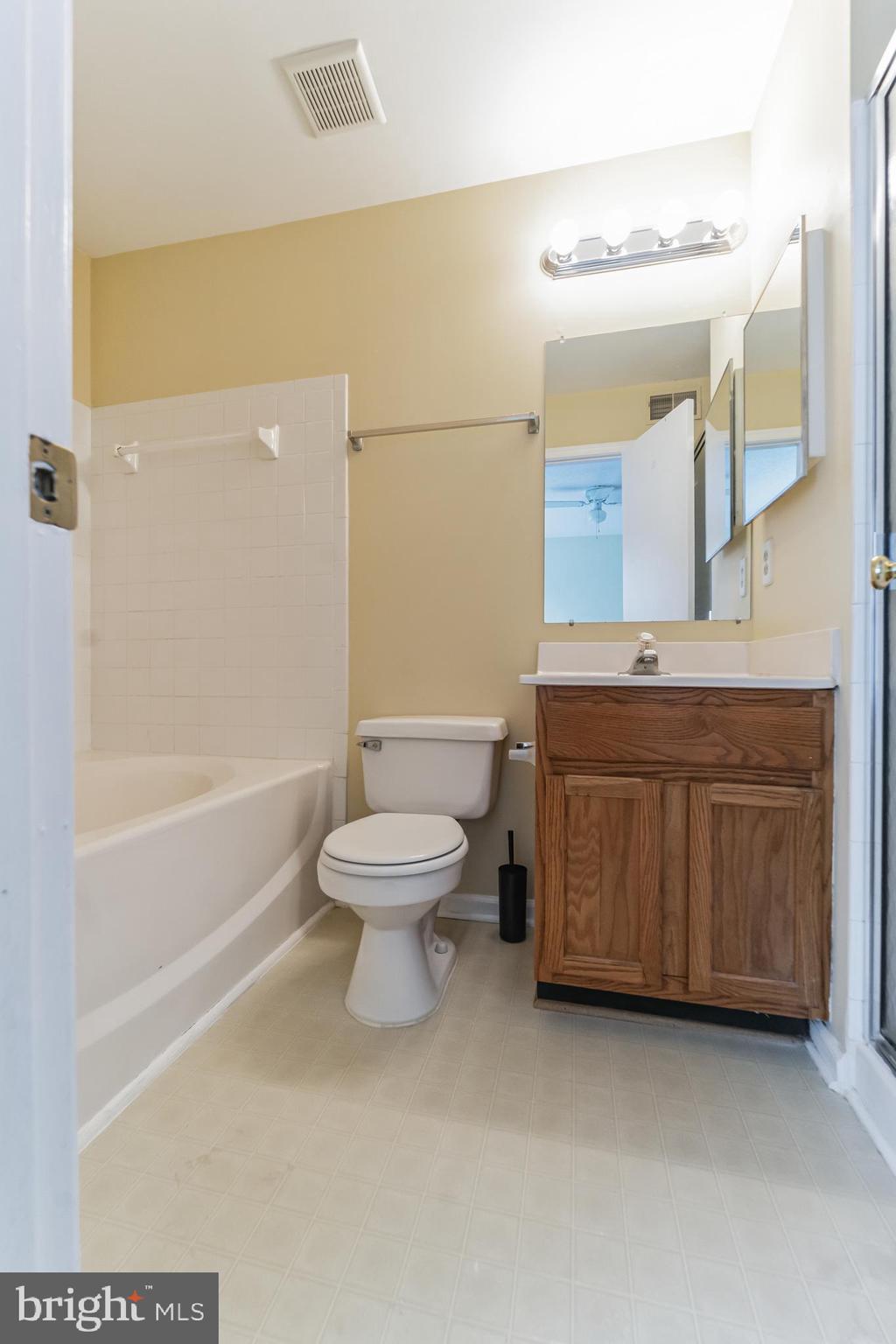 RIVERSIDE - Residential