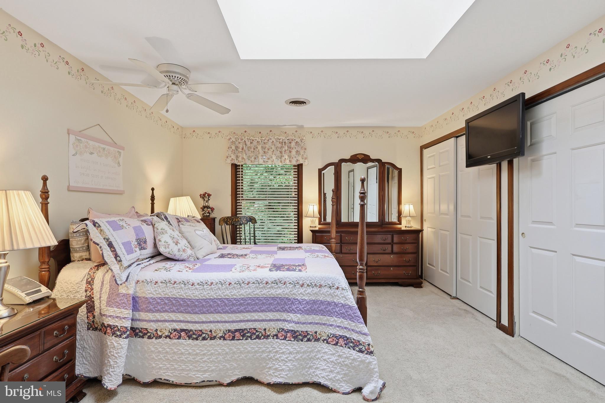 FEASTERVILLE - Residential