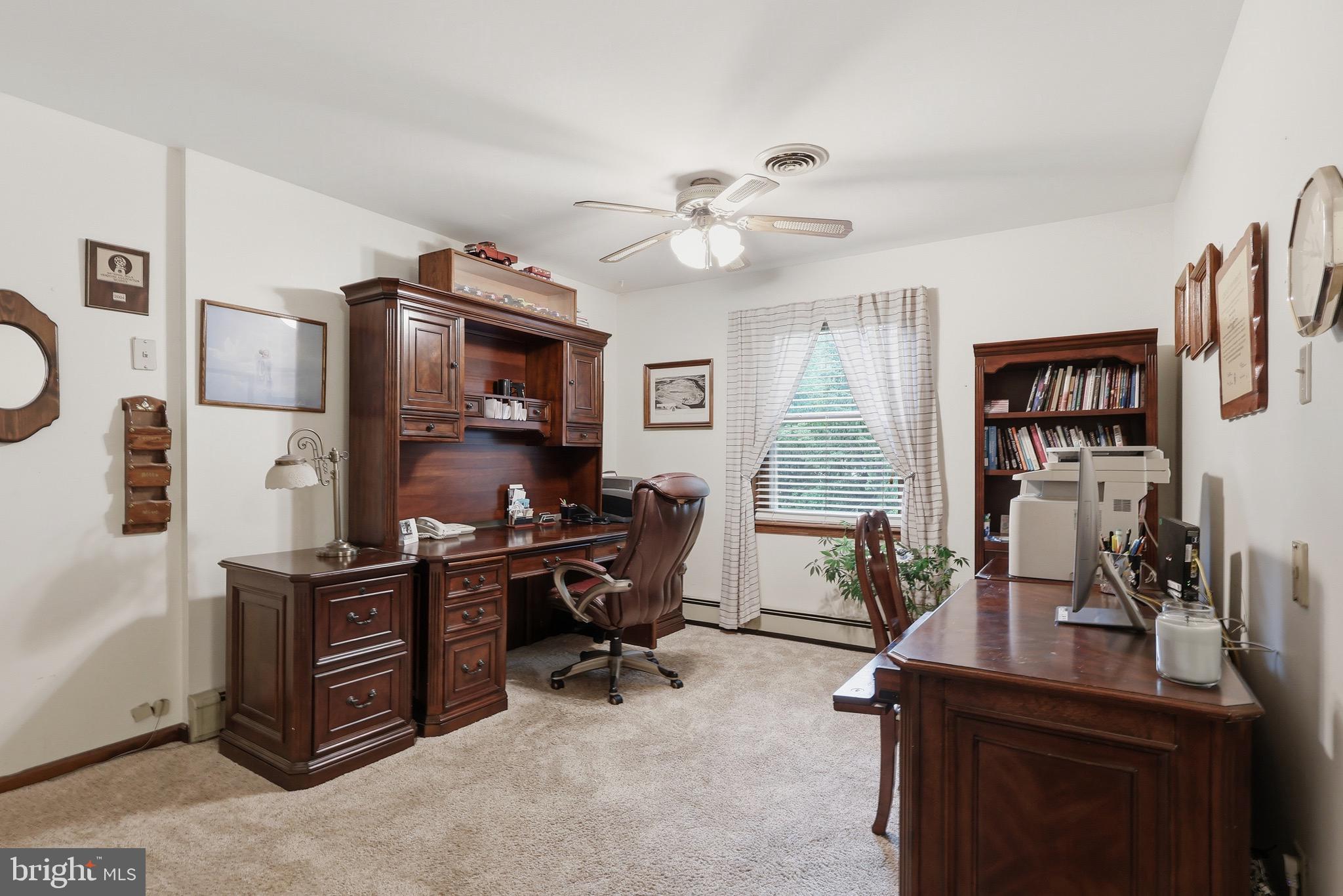 FEASTERVILLE - Residential