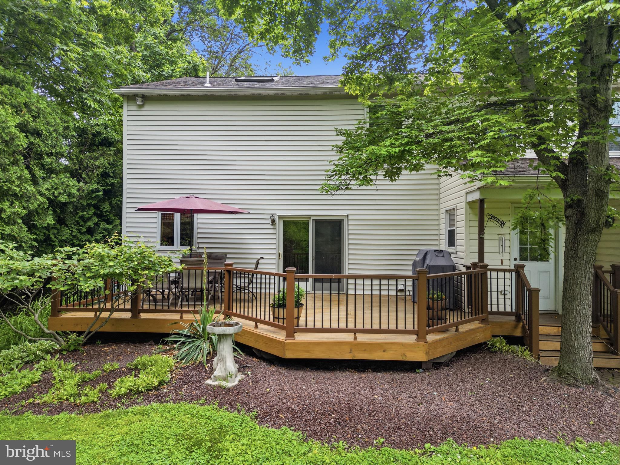 FEASTERVILLE - Residential