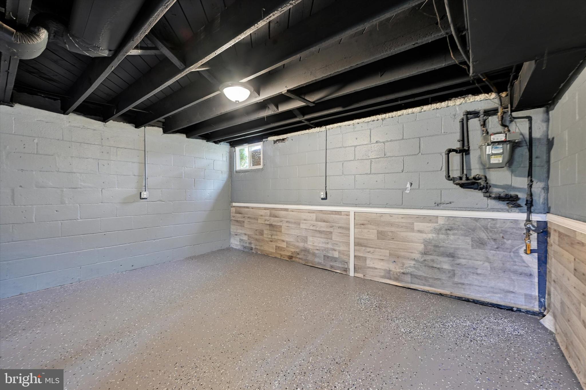 MIDDLESEX - Residential