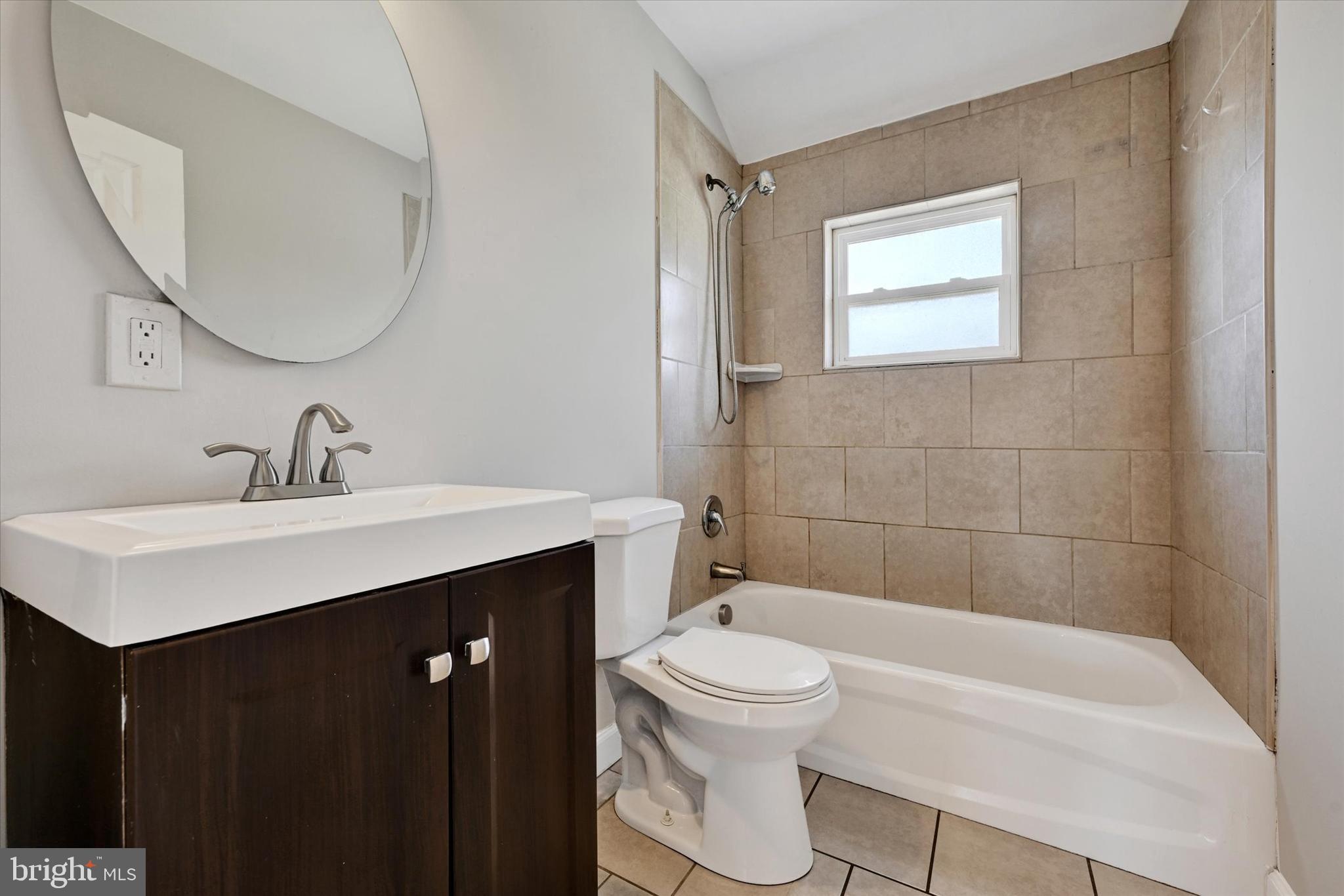 MIDDLESEX - Residential