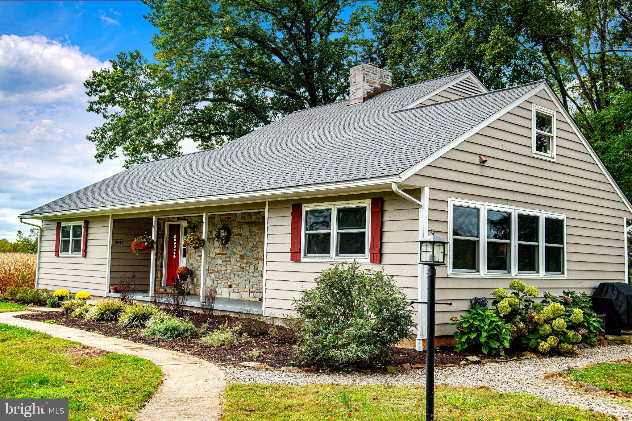 3917 W CHAPEL ROAD