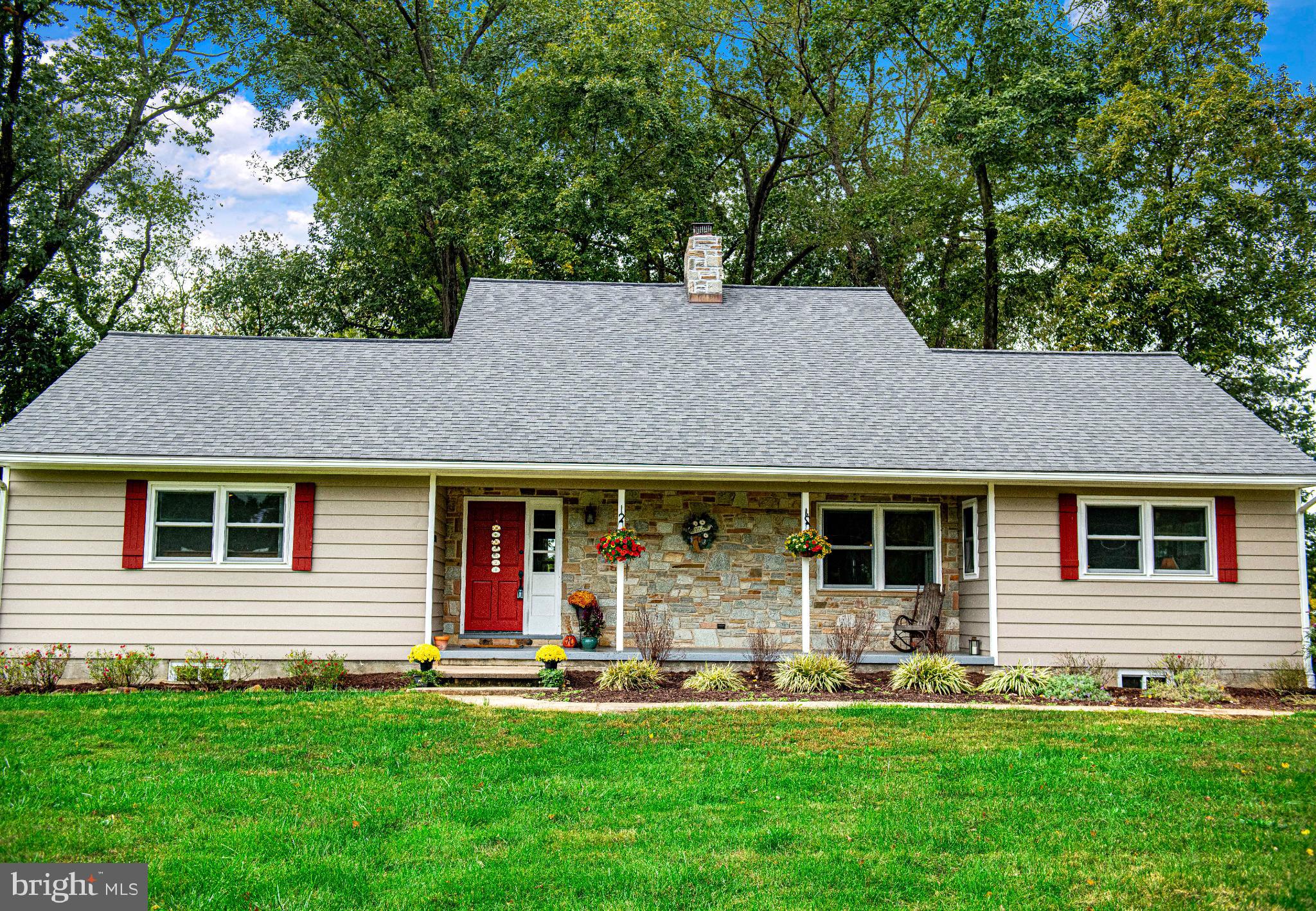 3917 W CHAPEL ROAD