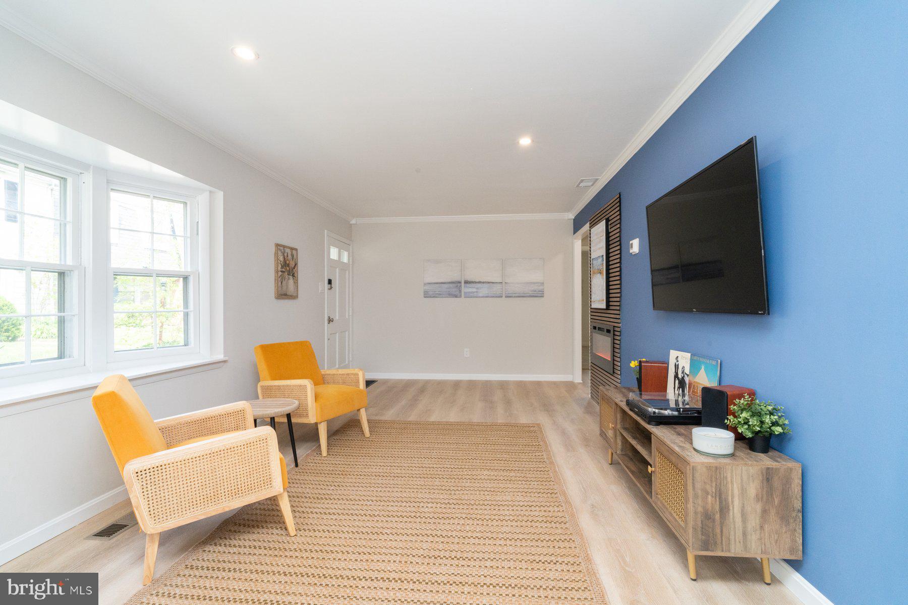 VILLAGE OF HARPERS CHOICE - Residential