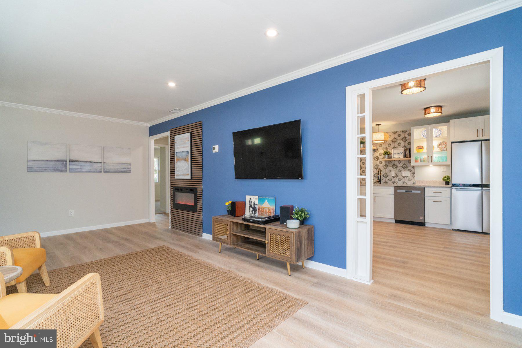 VILLAGE OF HARPERS CHOICE - Residential