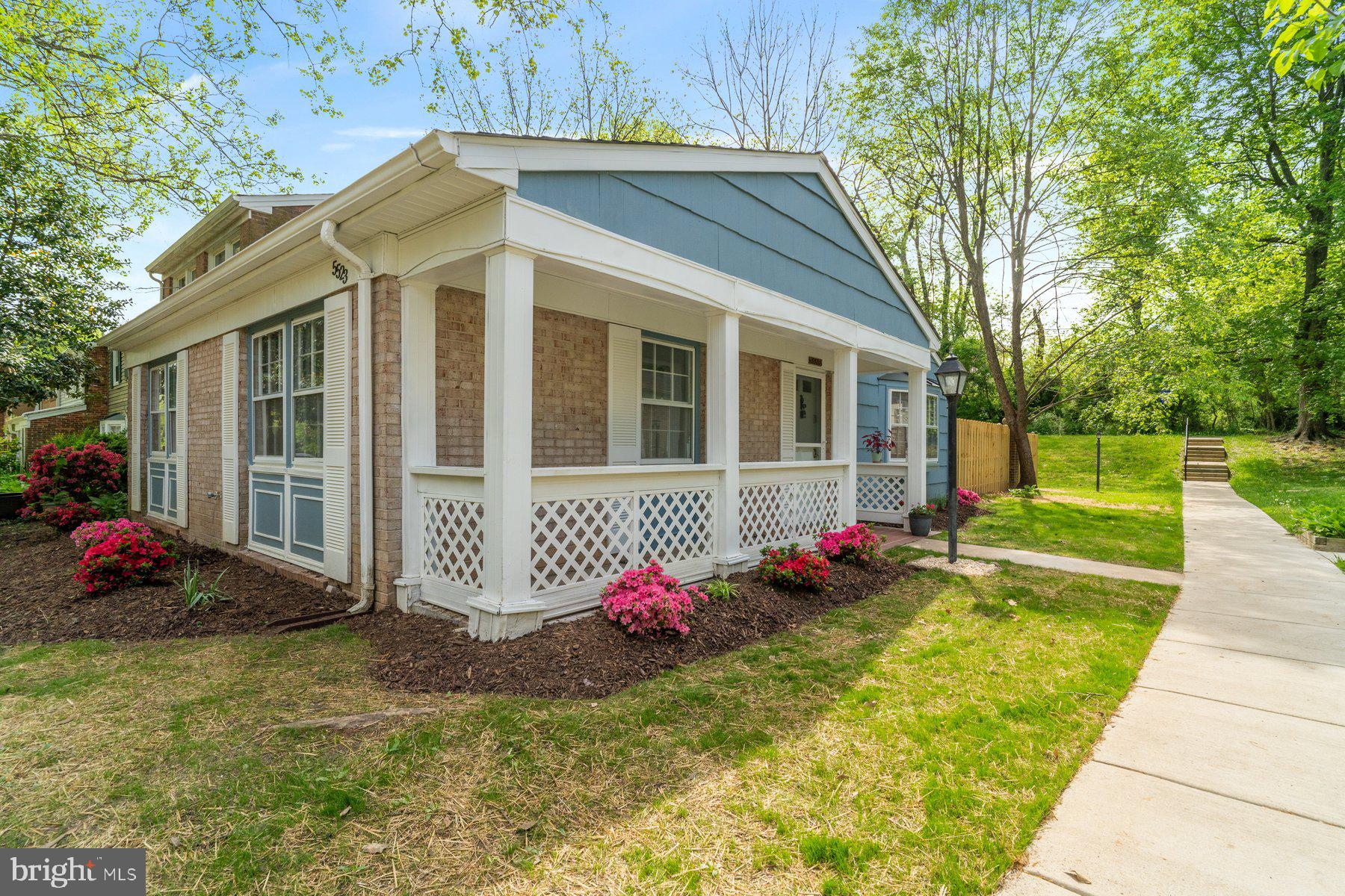 VILLAGE OF HARPERS CHOICE - Residential