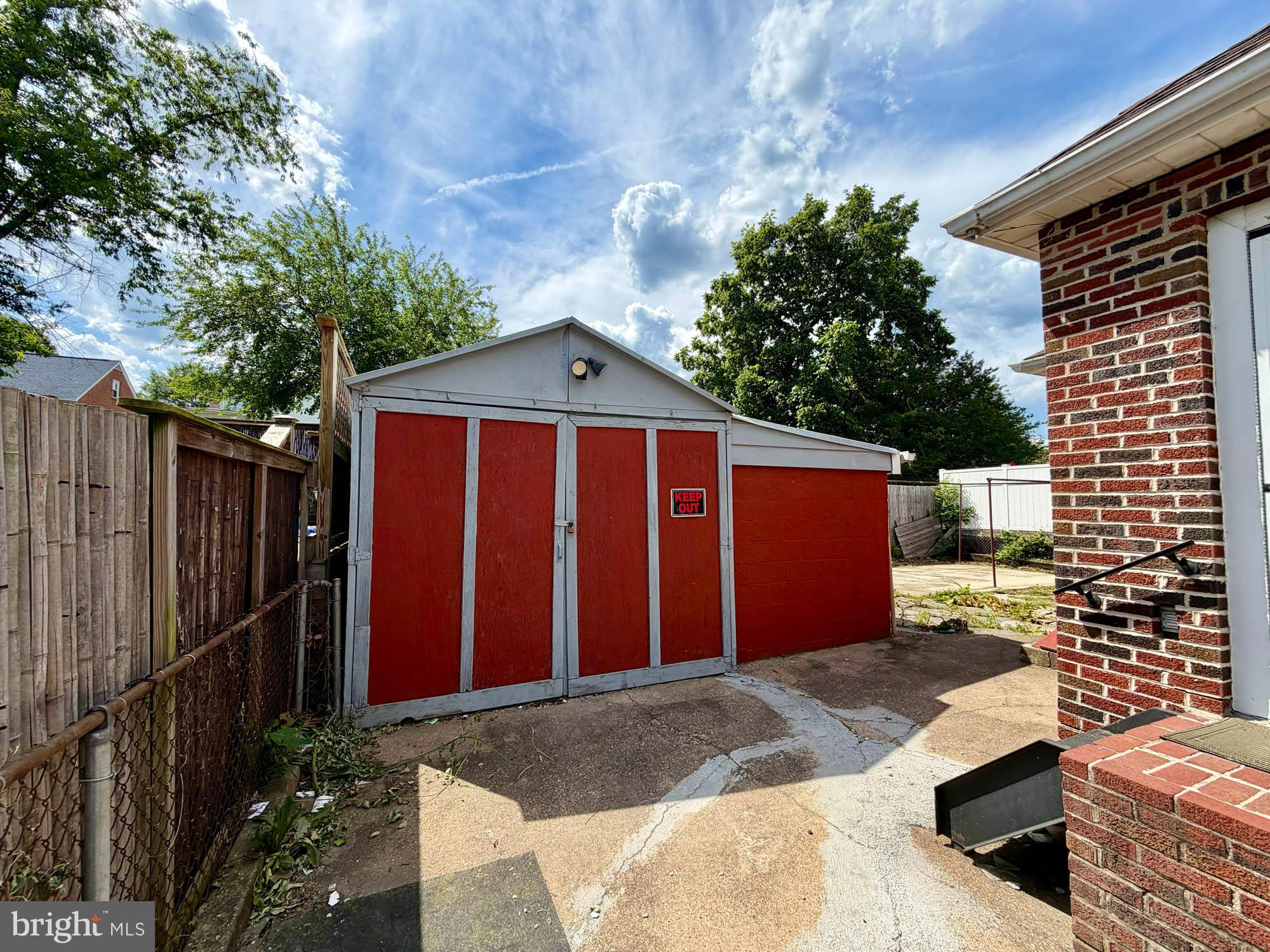 ESSEX - Residential