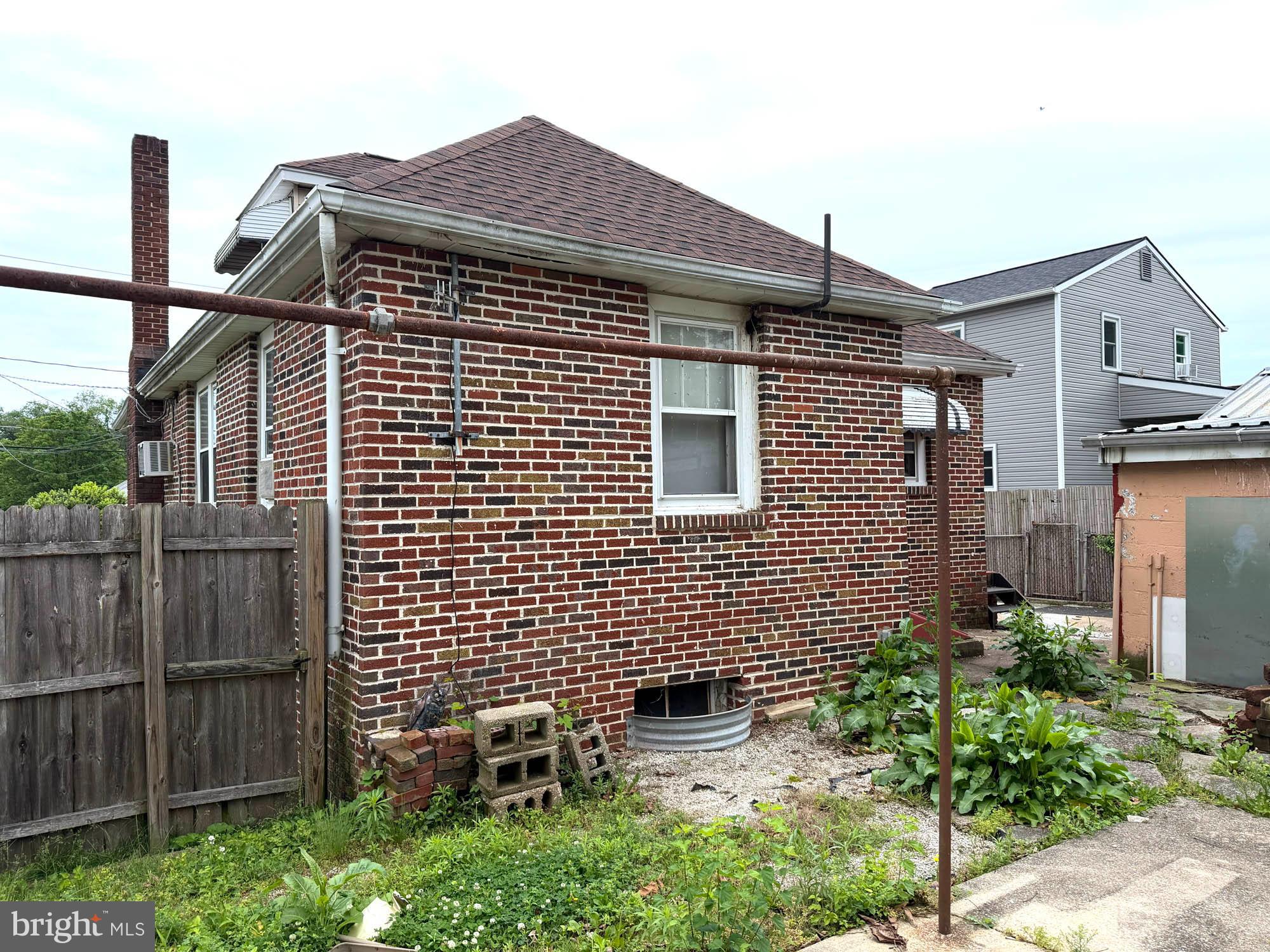 ESSEX - Residential