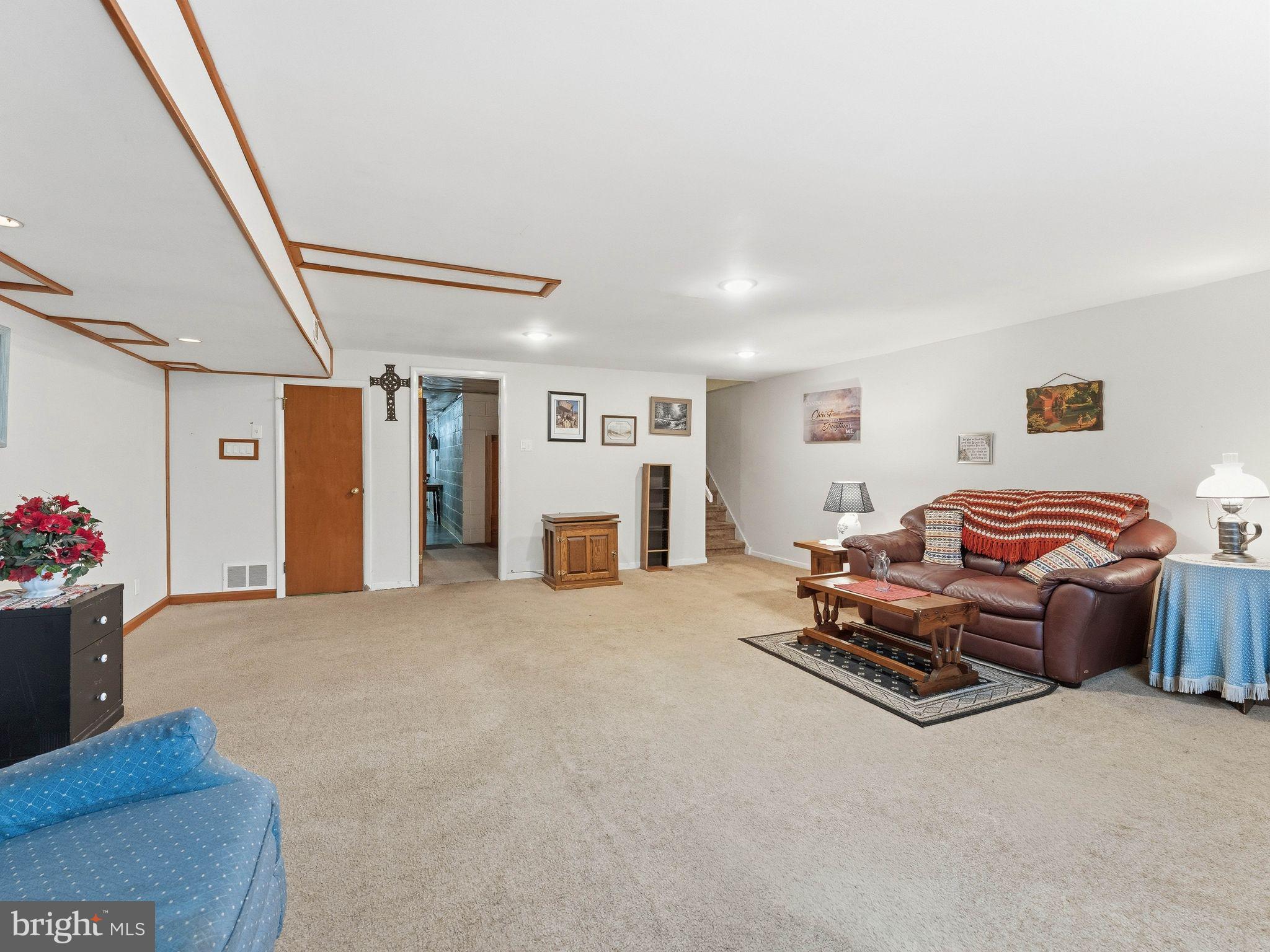 RHAWNHURST - Residential