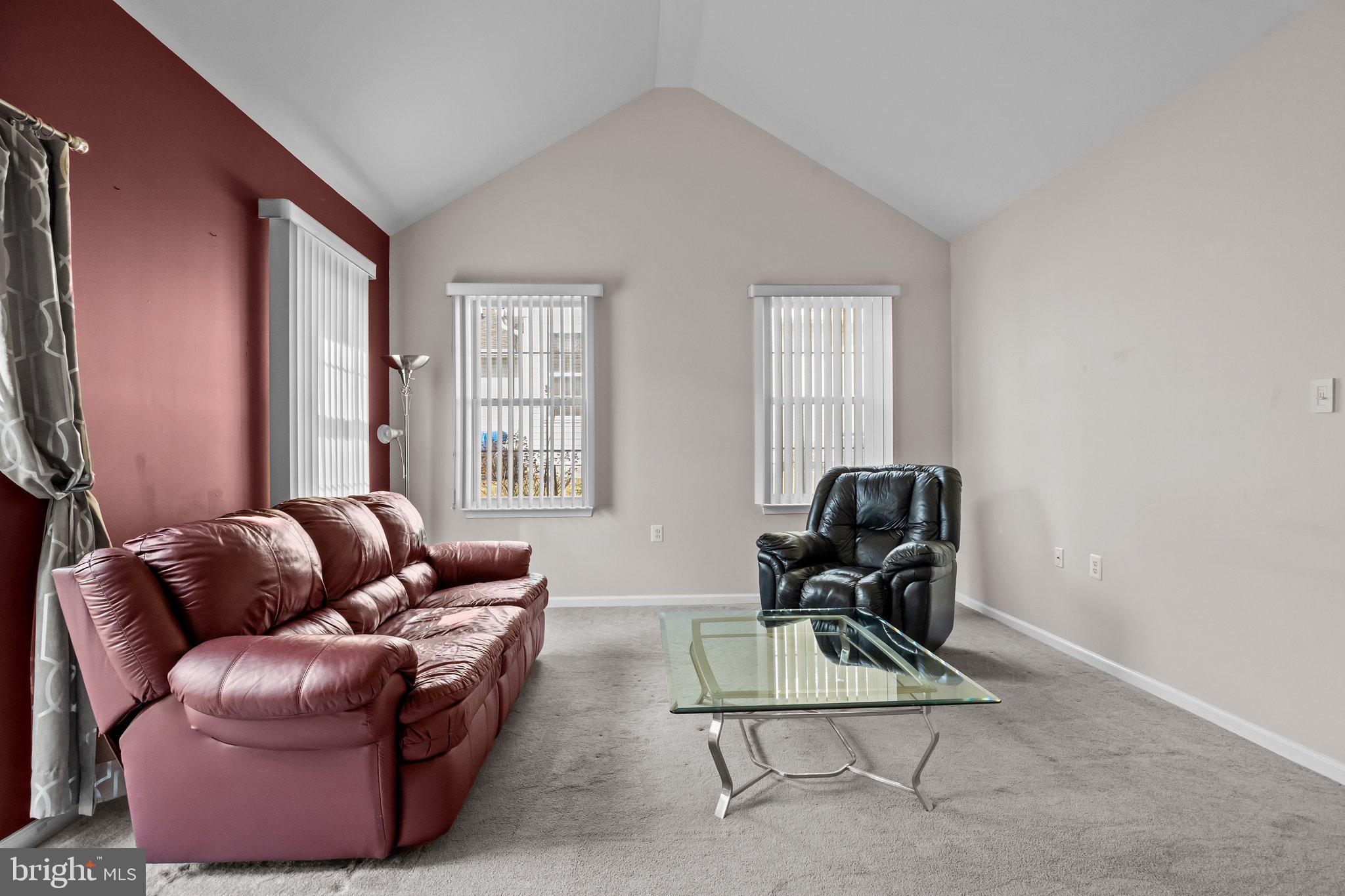 FLOWERS MILL - Residential