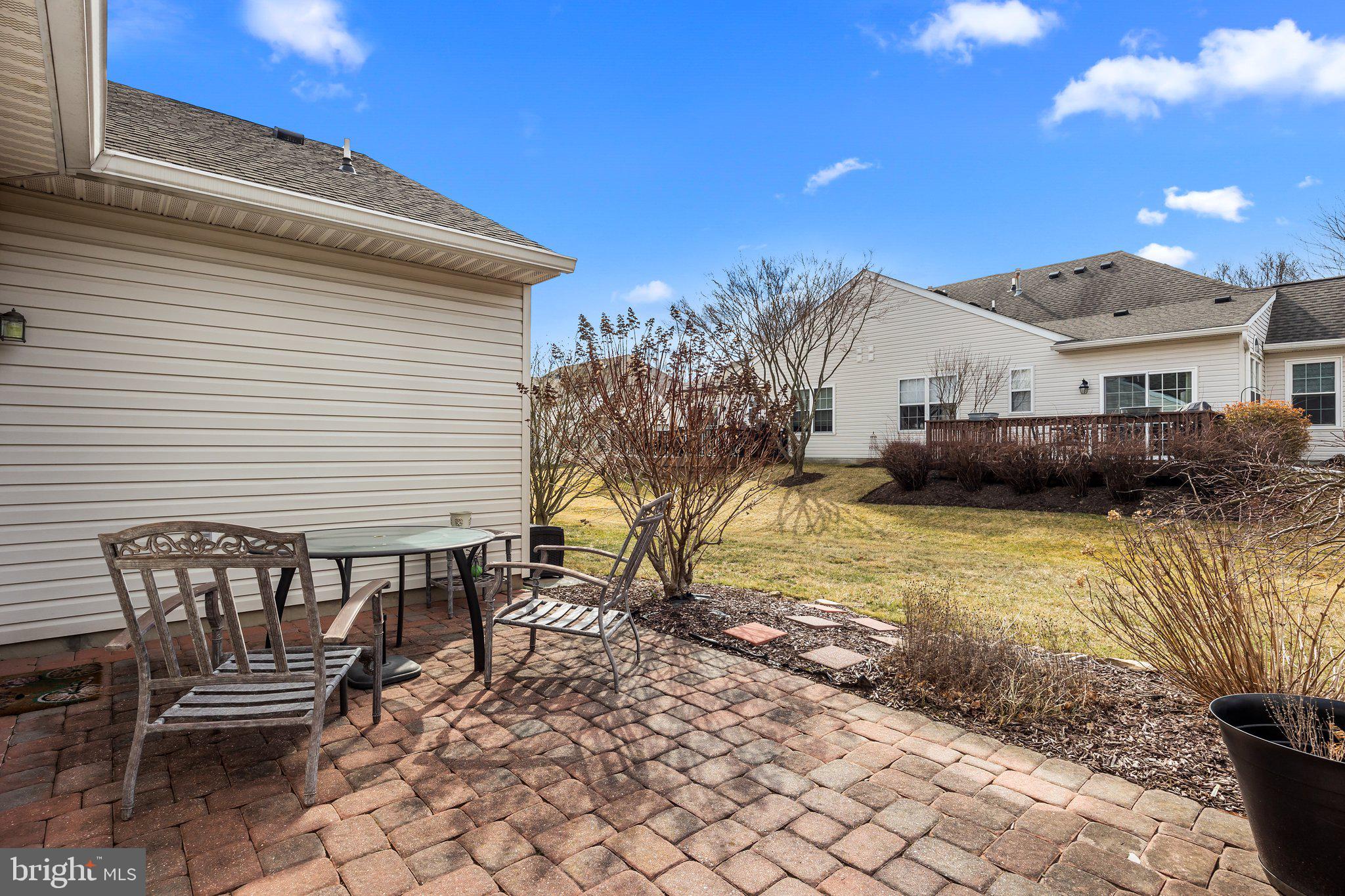 FLOWERS MILL - Residential