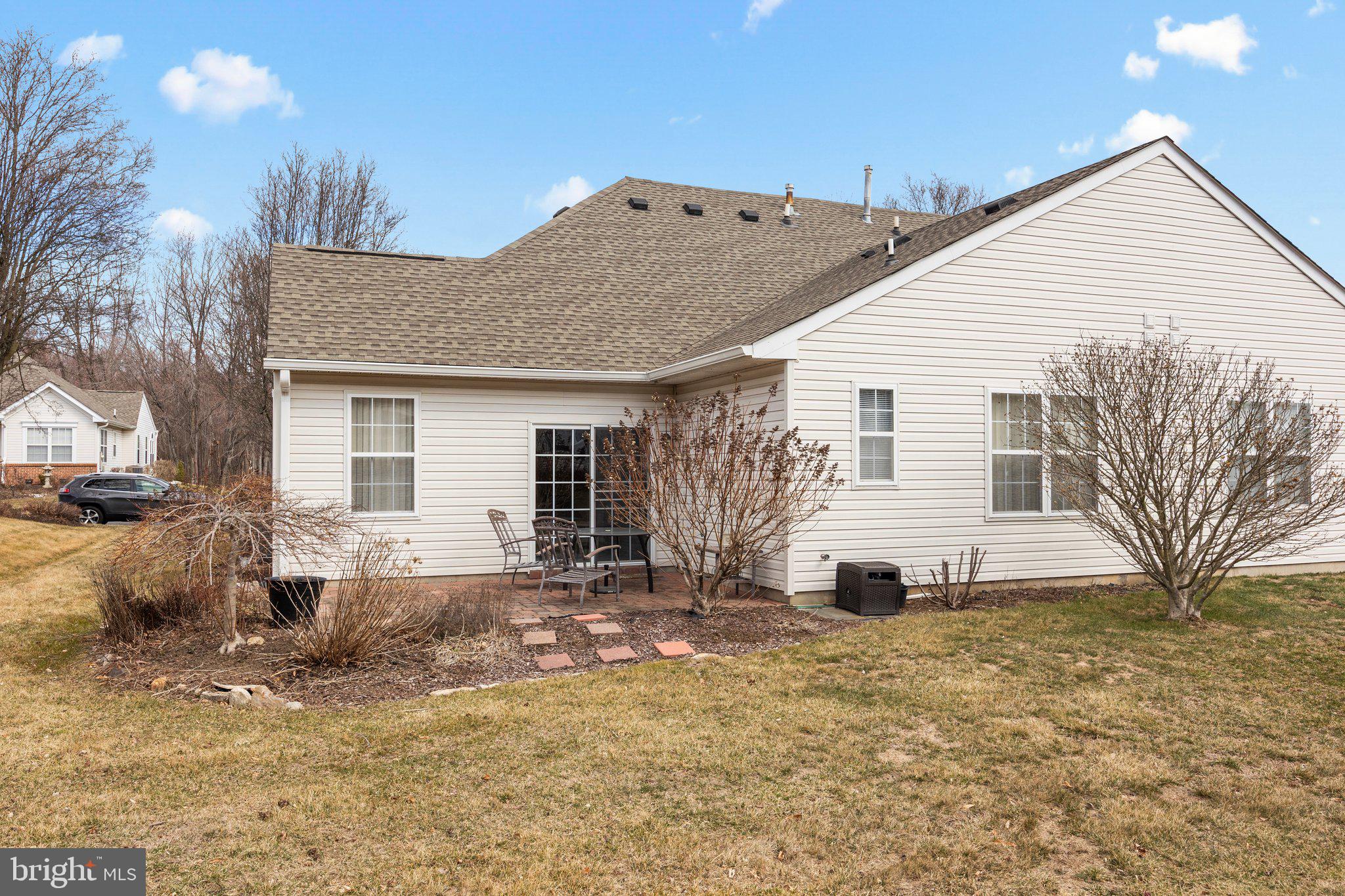 FLOWERS MILL - Residential