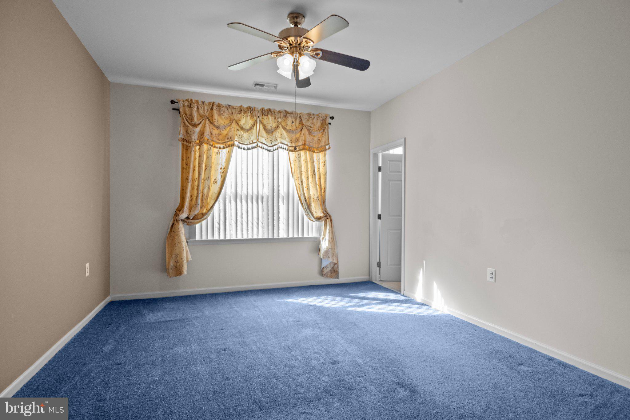 FLOWERS MILL - Residential