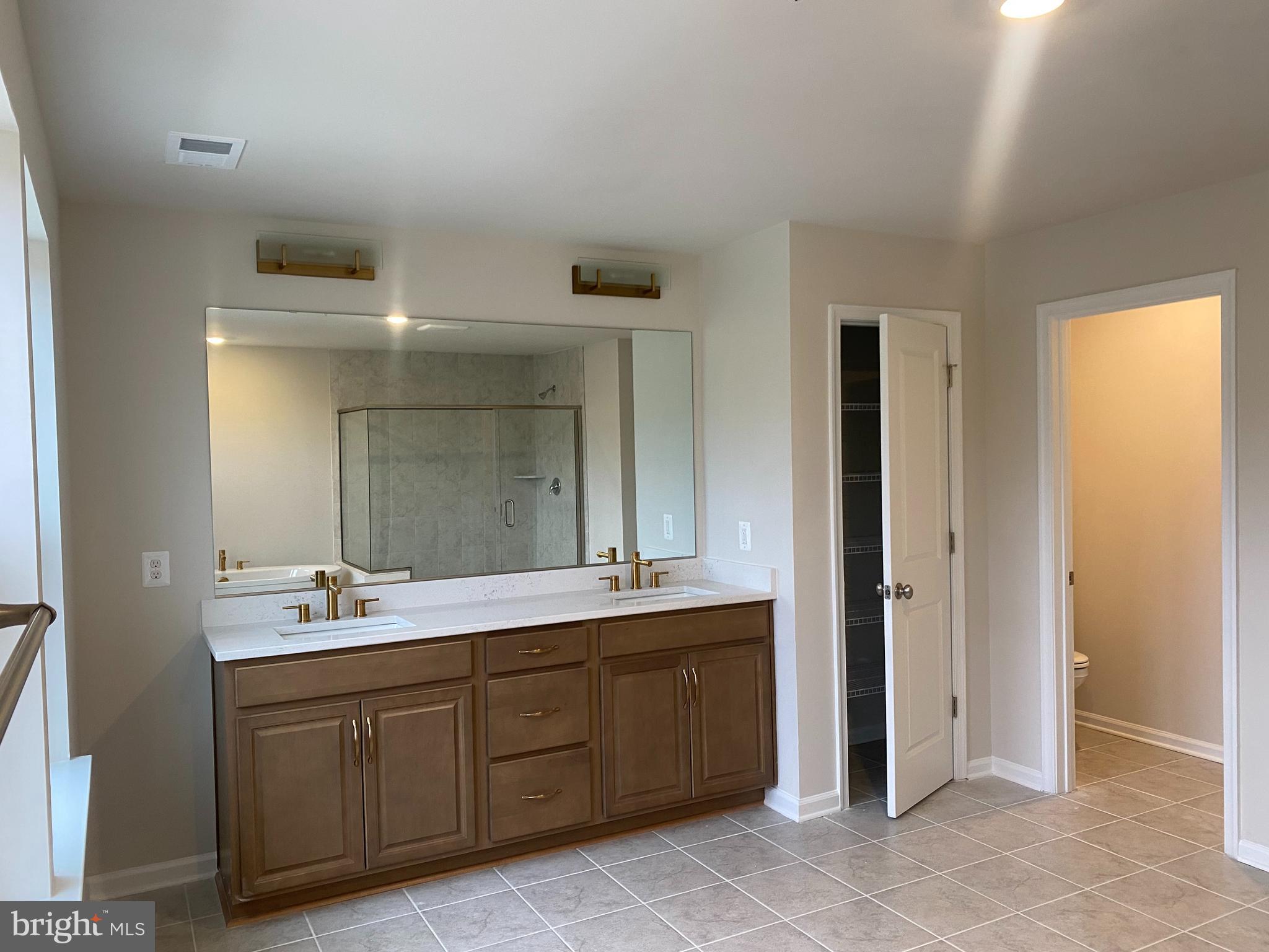 SCOTLAND HEIGHTS - Residential