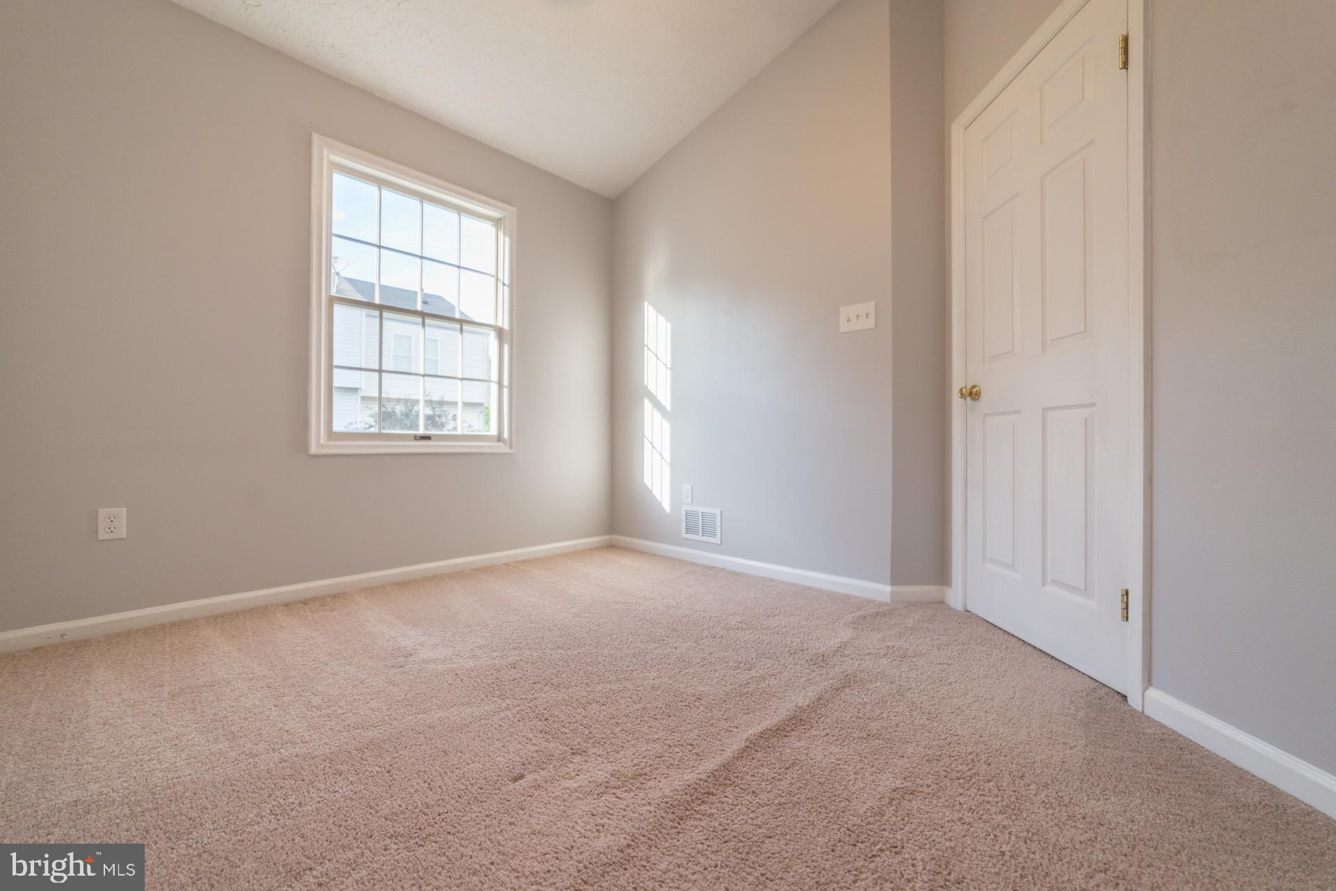 GUNNERS LAKE VILLAGE - Residential Lease