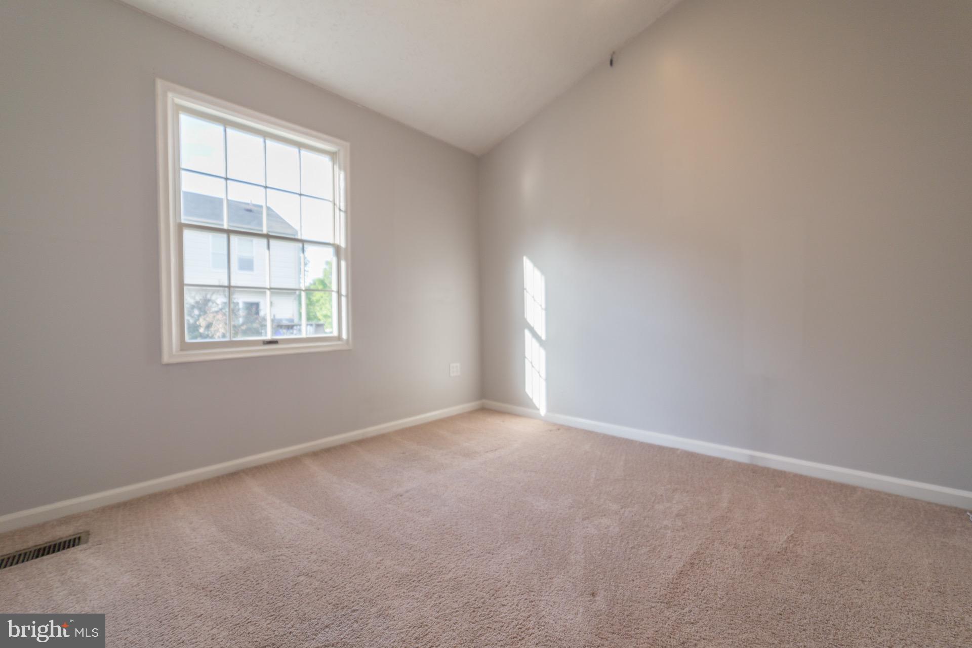 GUNNERS LAKE VILLAGE - Residential Lease