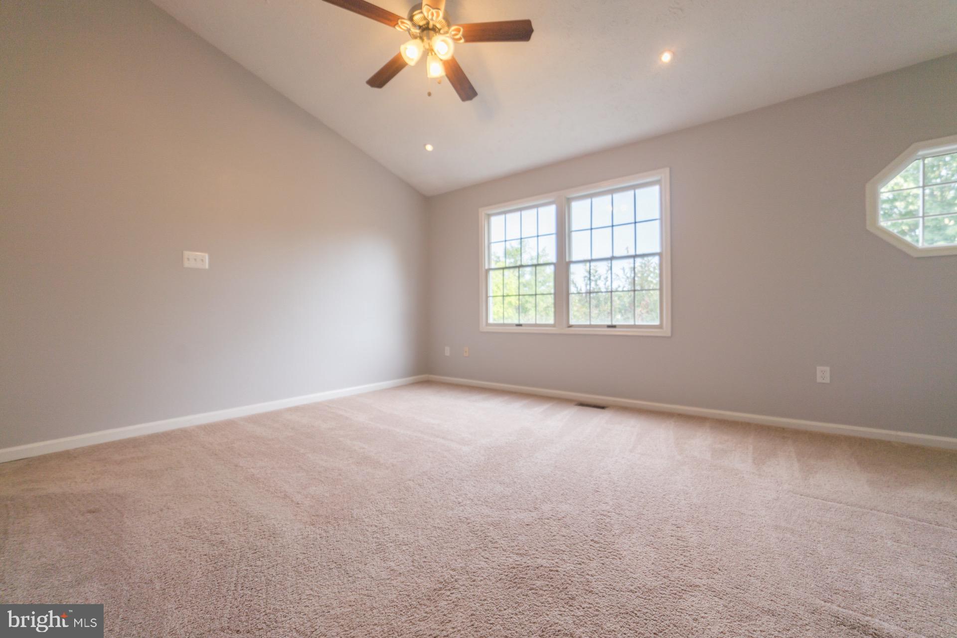 GUNNERS LAKE VILLAGE - Residential Lease