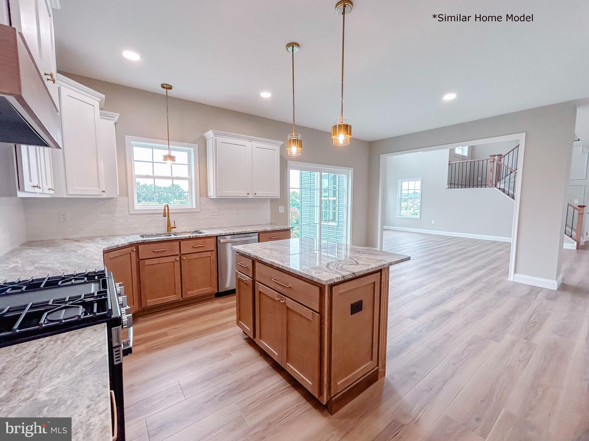MAJESTIC RIDGE - Residential