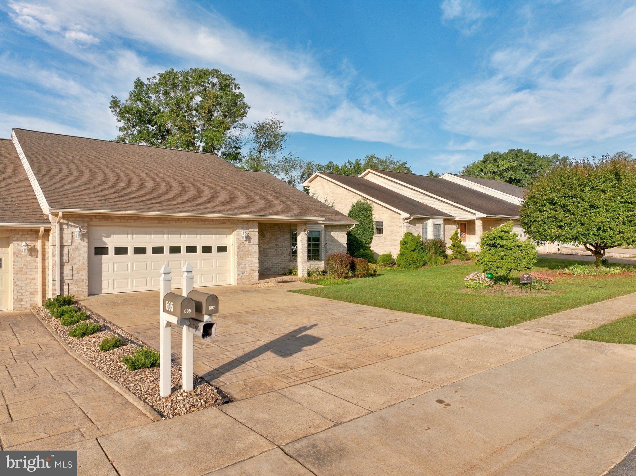 607 KESTREL COURT