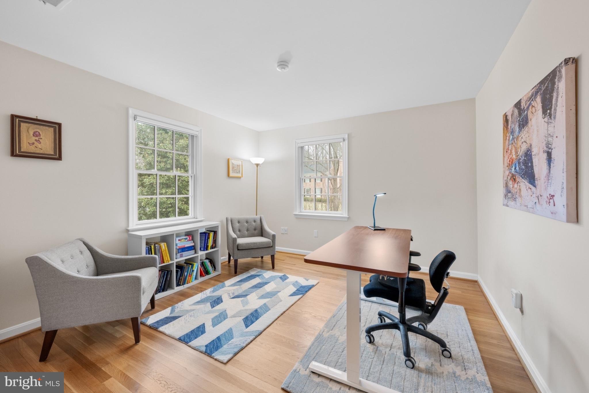 RIVER FALLS - Residential