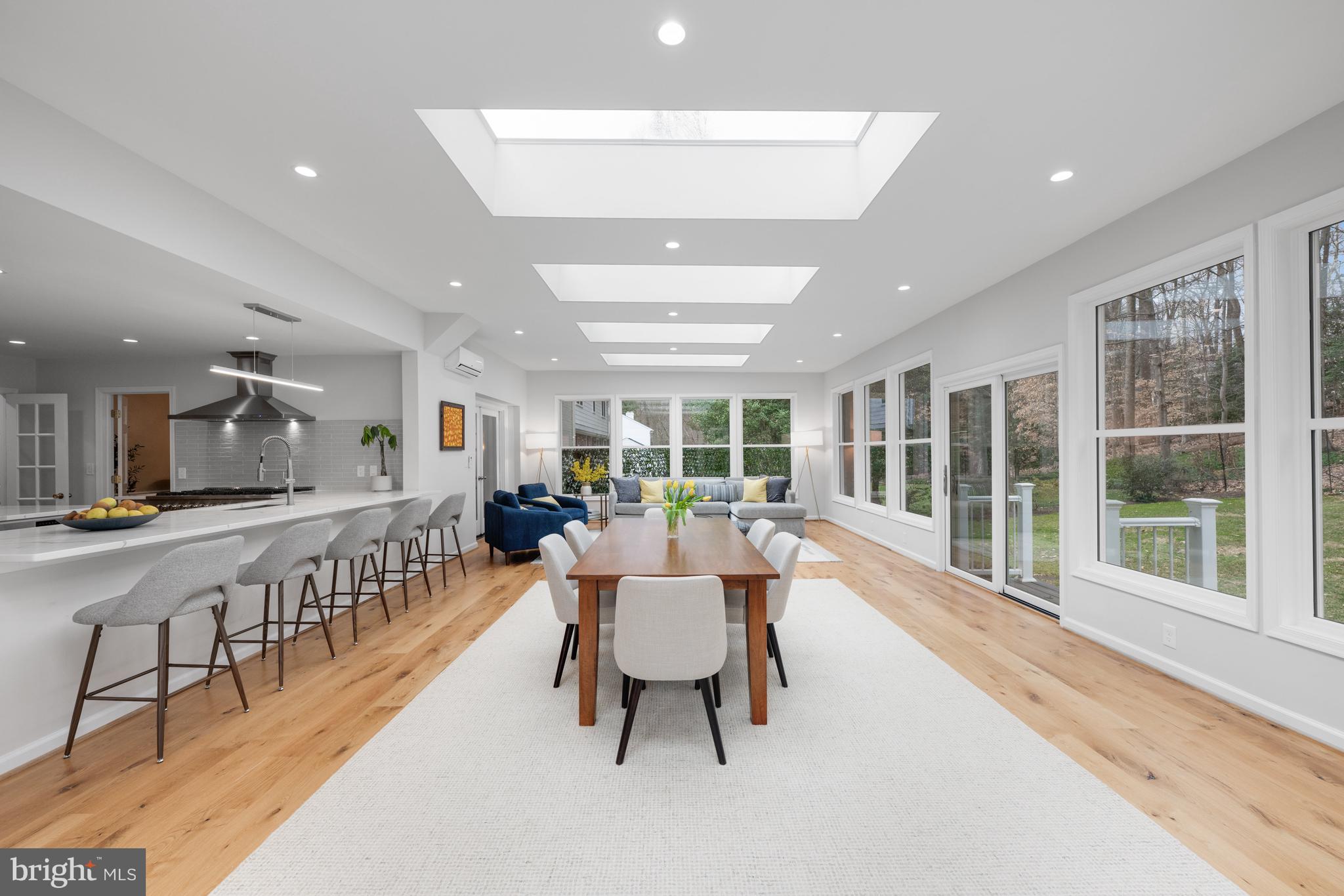 RIVER FALLS - Residential